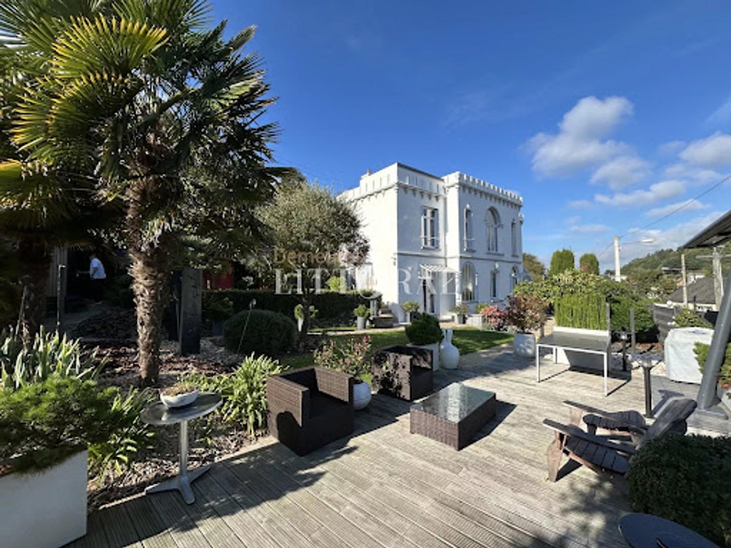 Villa 7 pièces 160 m²
