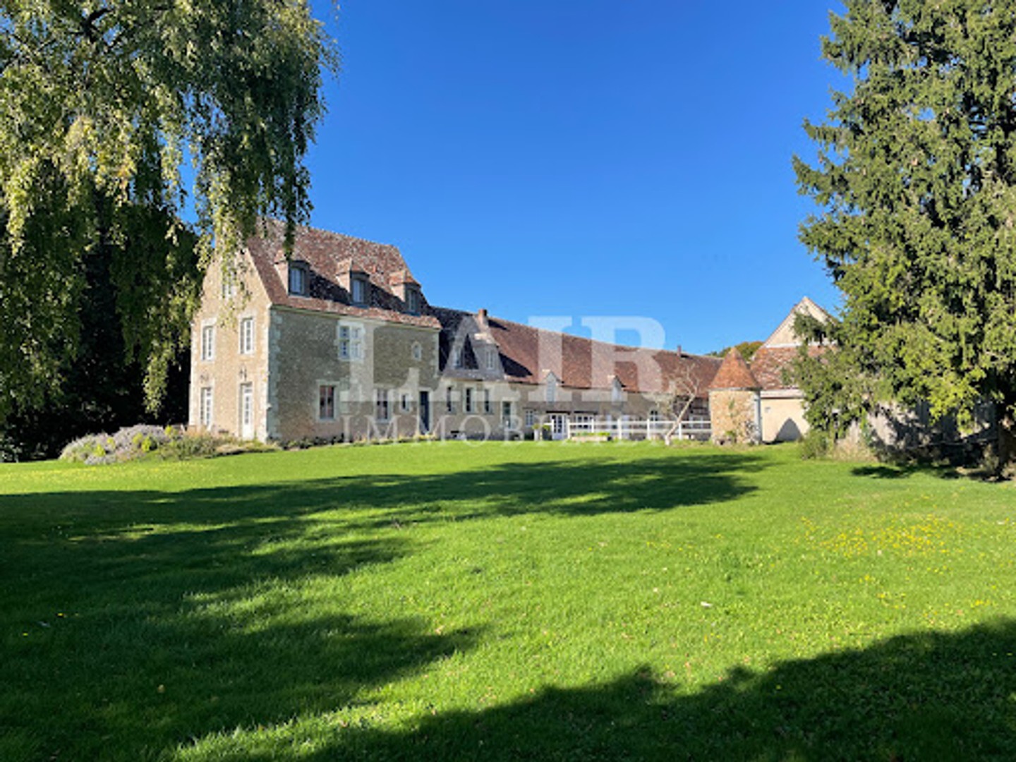 Propriété 16 pièces 850 m²
