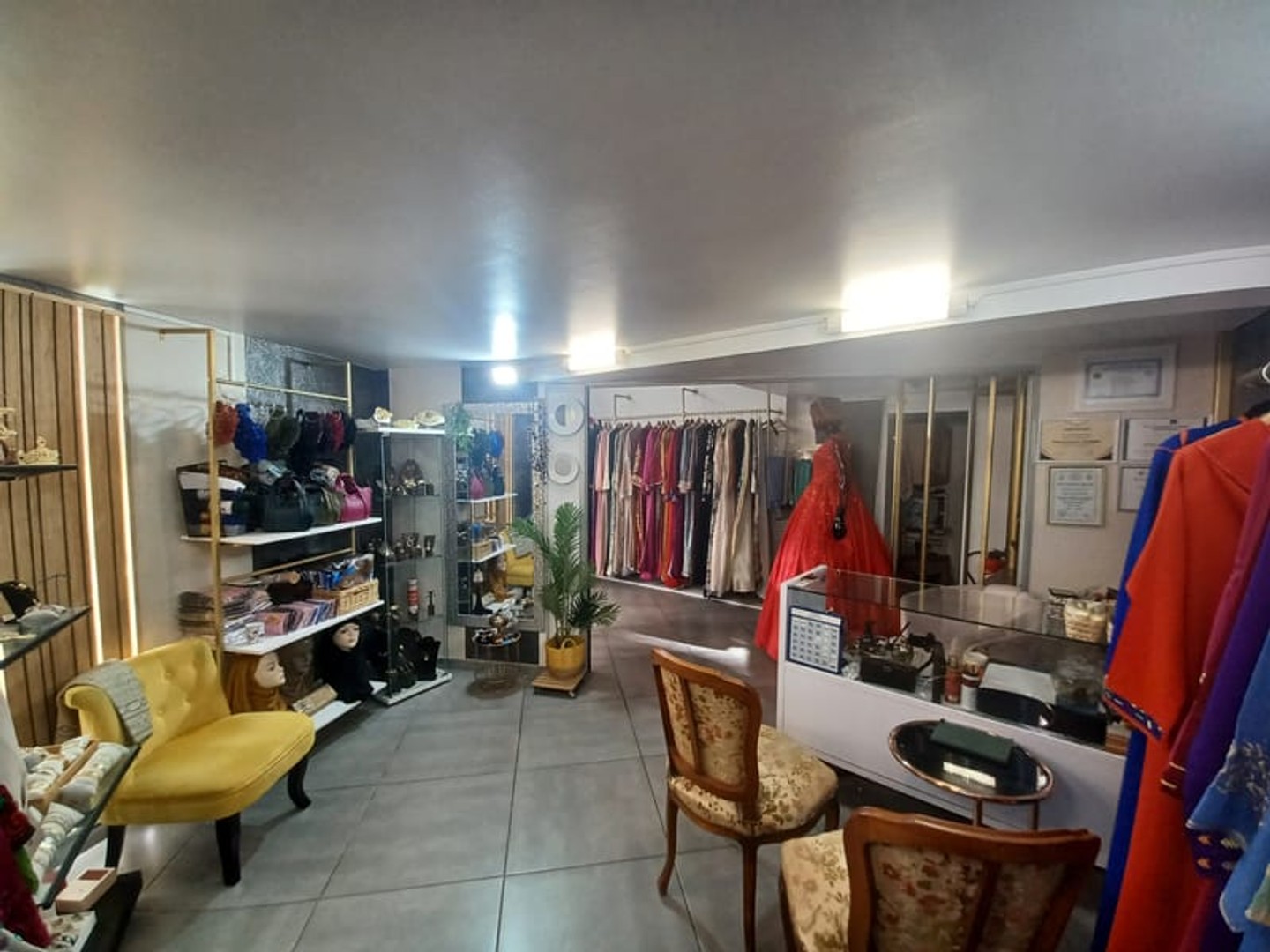 Locaux à vendre - 42m2 - Béziers (34500)