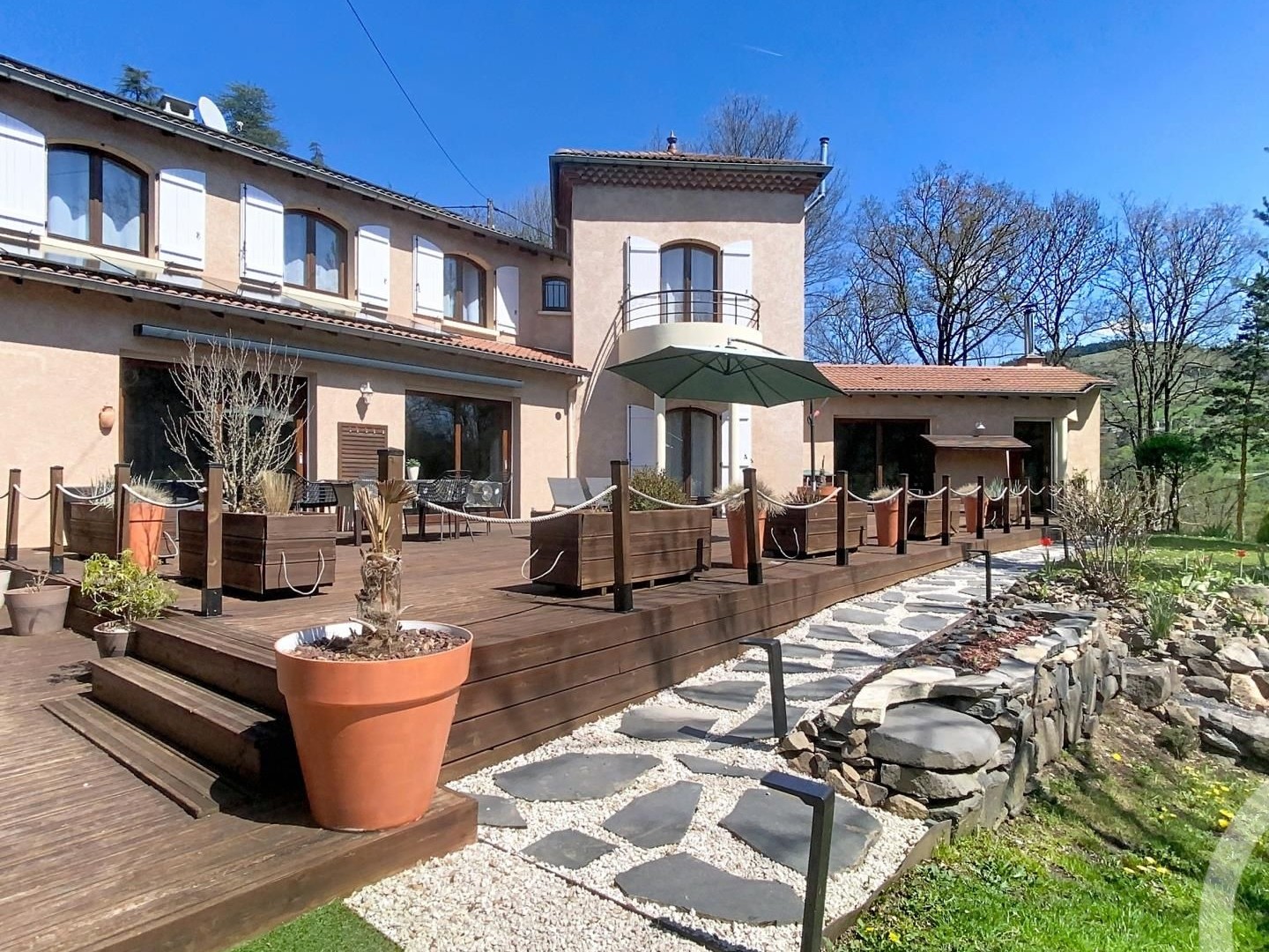 Maison à vendre - 8 pièces - 212m2 - Sanssac-L'église (43320)