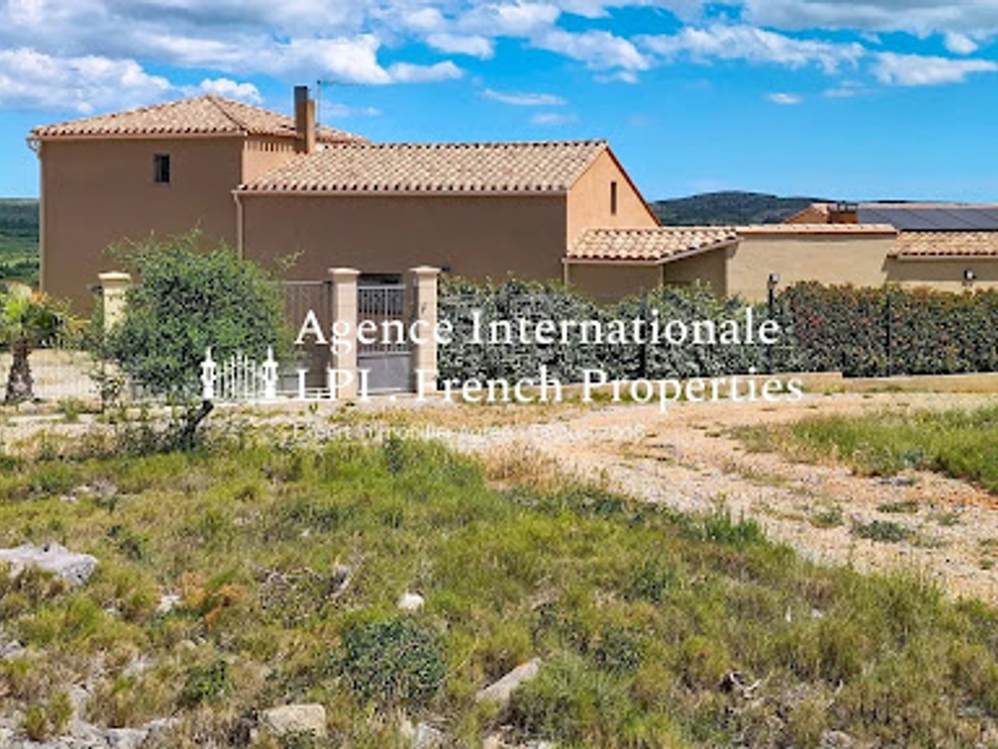 Maison à vendre - 6 pièces - 4200m2 - Opoul-Périllos (66600)