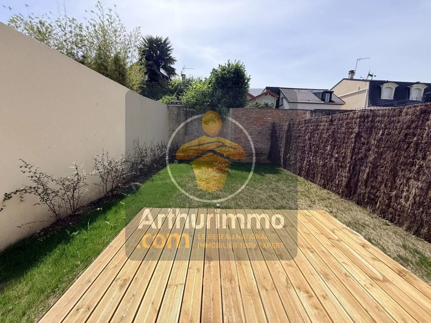 Maison à vendre - 6 pièces - 110m2 - Ormesson-Sur-Marne (94490)