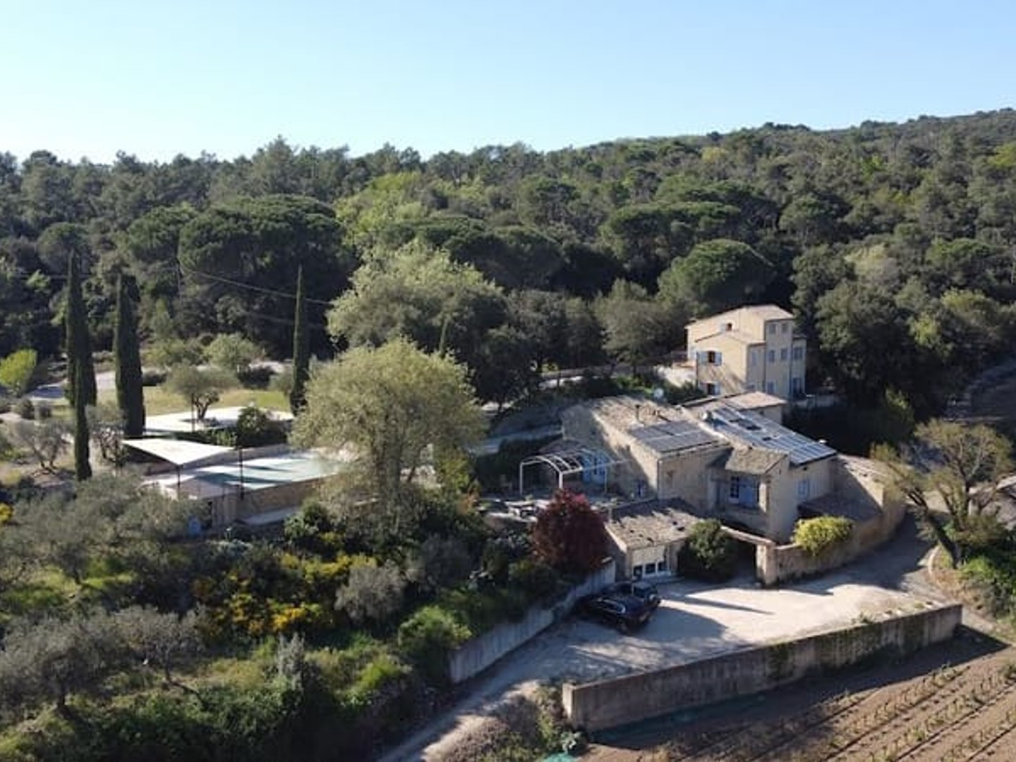Propriété 5 pièces 130 m²