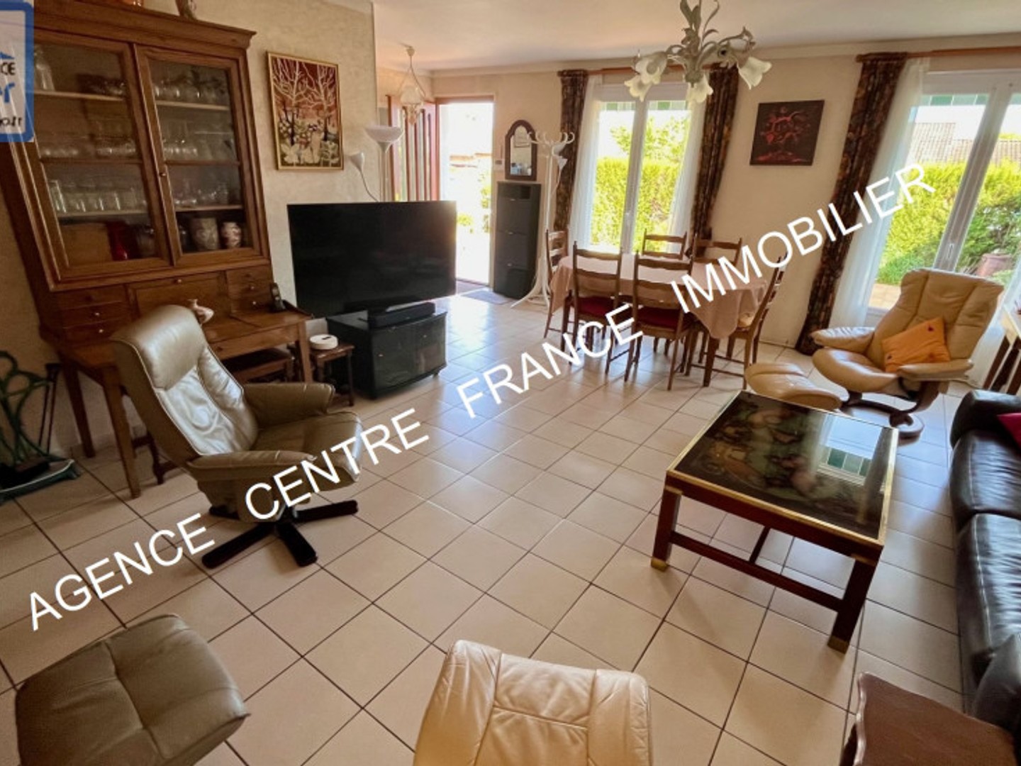 Maison à vendre - 6 pièces - 111m2 - Trouy (18570)