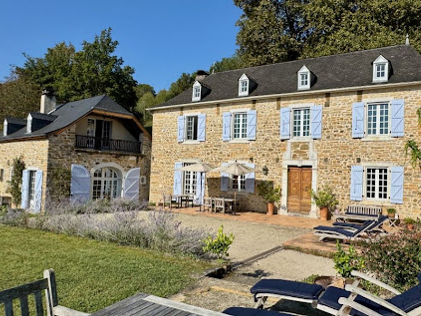 Propriété 8 pièces 319 m²
