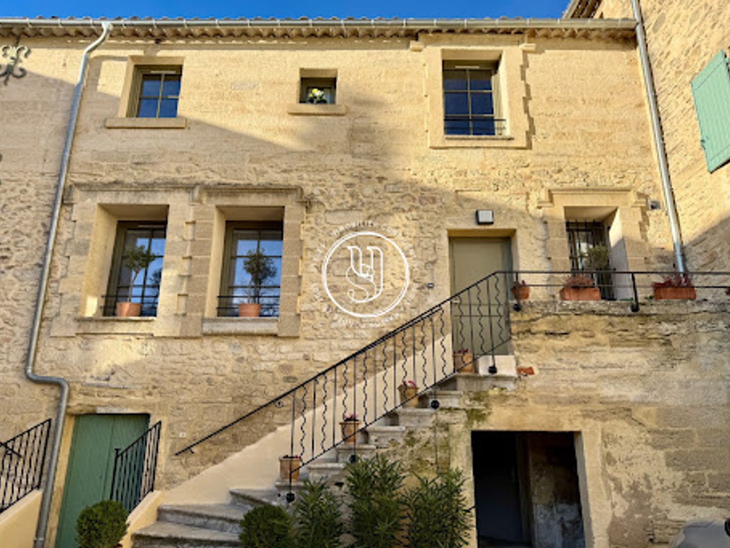 Appartement à vendre - 84m2 - Uzès (30700)