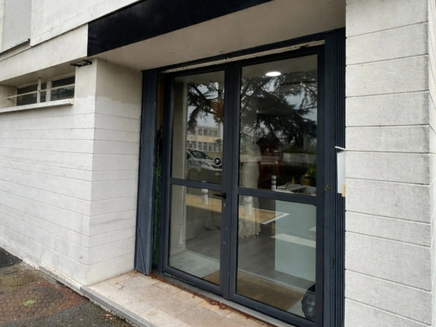 Locaux à vendre - 3 pièces - 80m2 - Tours (37000)