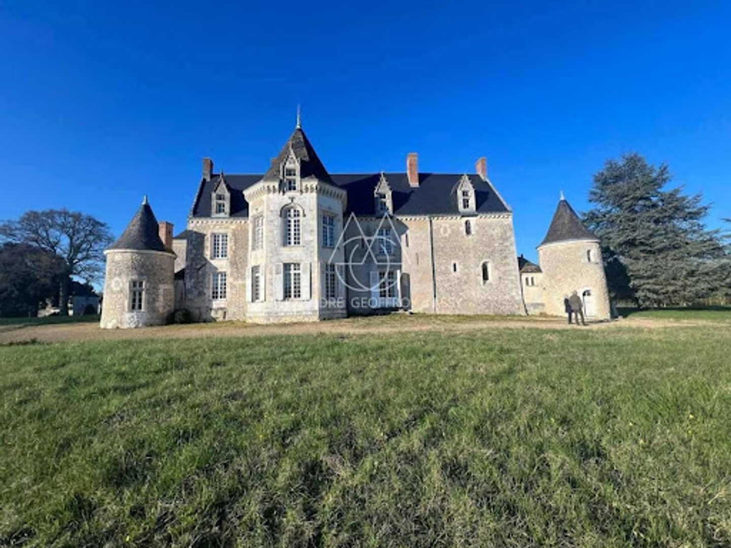 Propriété 20 pièces 750 m²