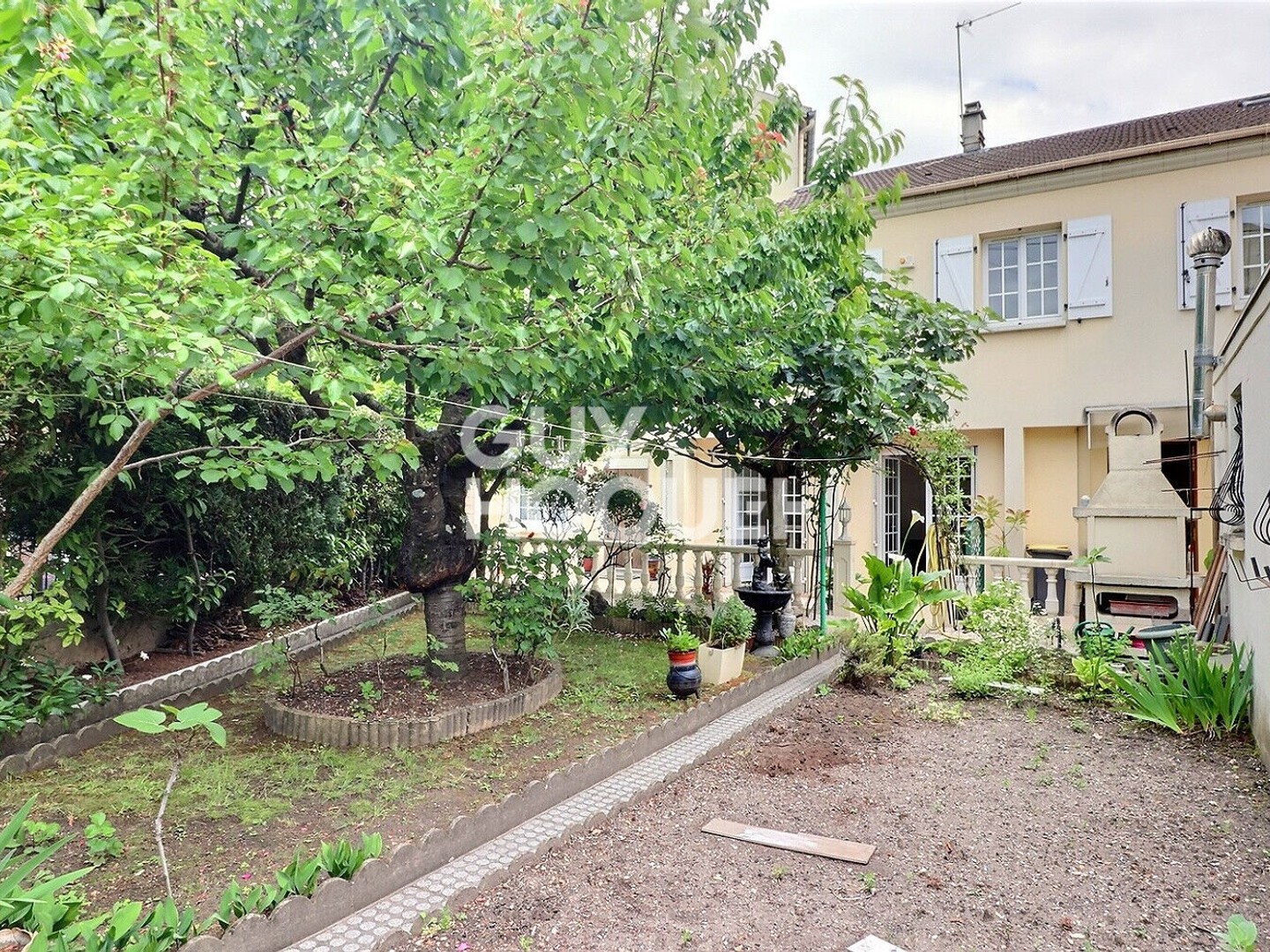 Maison à vendre - 5 pièces - 176m2 - Aubervilliers (93300)