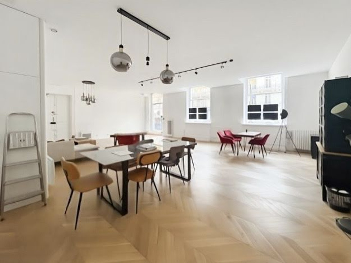 Locaux à vendre - 85m2 - Paris 8e (75008)
