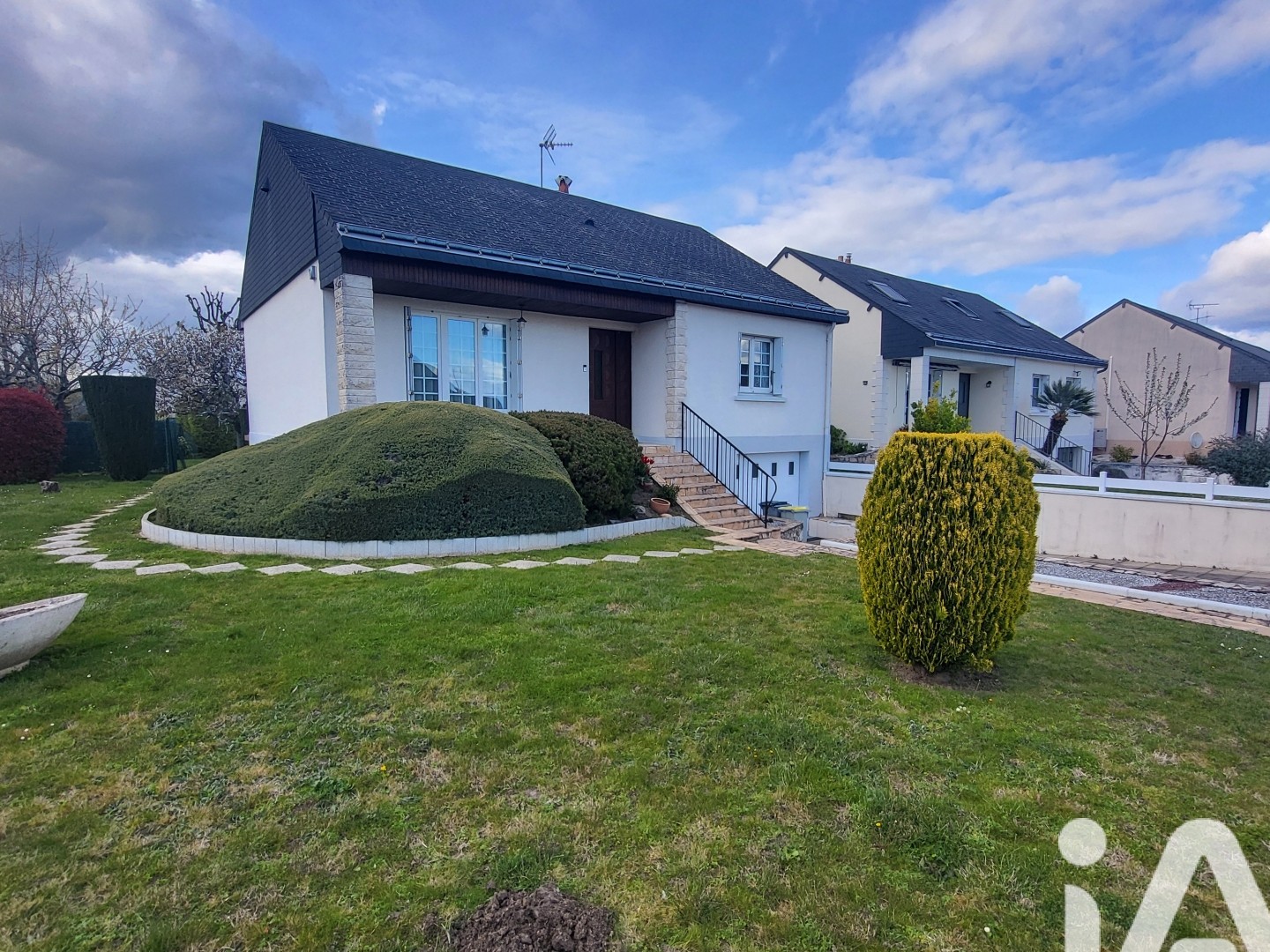 Maison à vendre - 5 pièces - 112m2 - Chambray-Lès-Tours (37170)