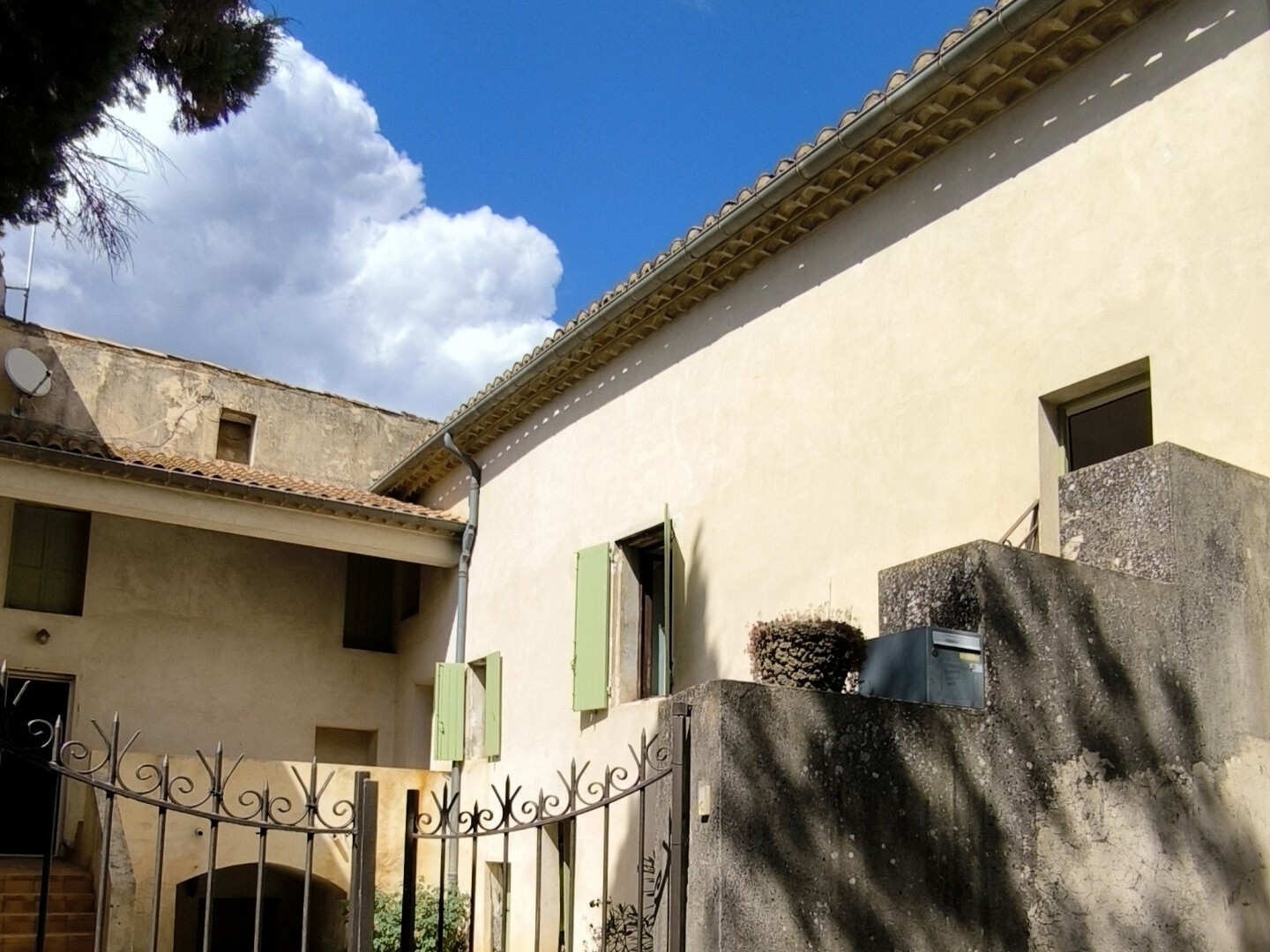 Maison à vendre - 6 pièces - 120m2 - Uzès (30700)