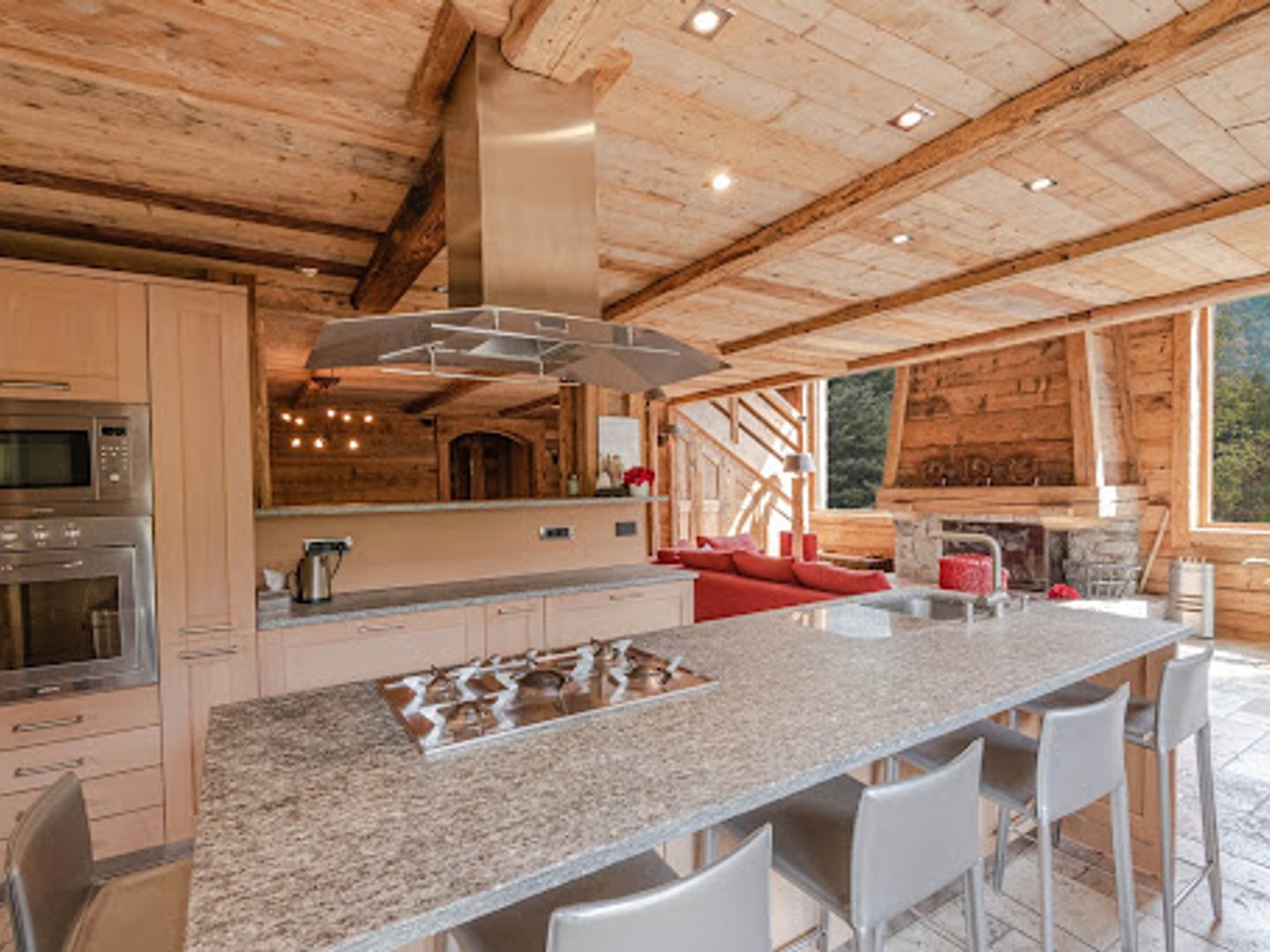 Maison 5 pièces 256 m²