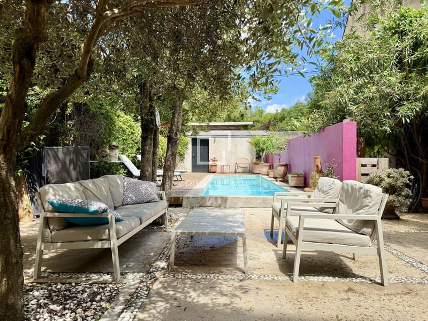 Maison 5 pièces 237 m²