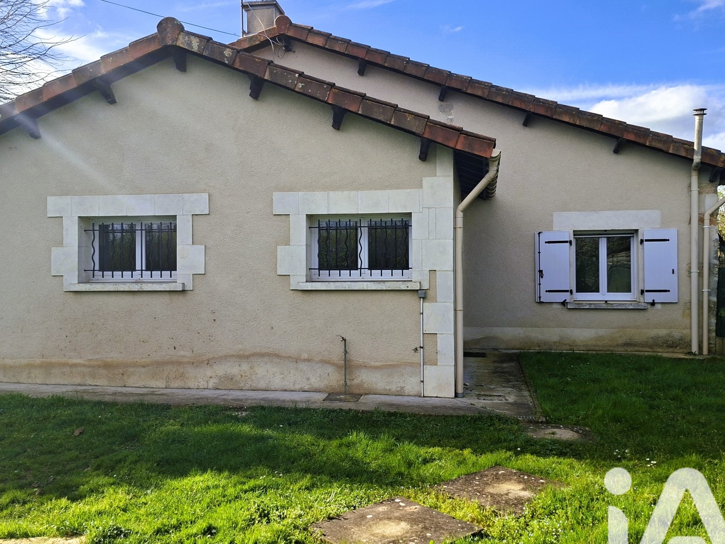 Maison à vendre - 4 pièces - 92m2 - Valence-En-Poitou (86700)