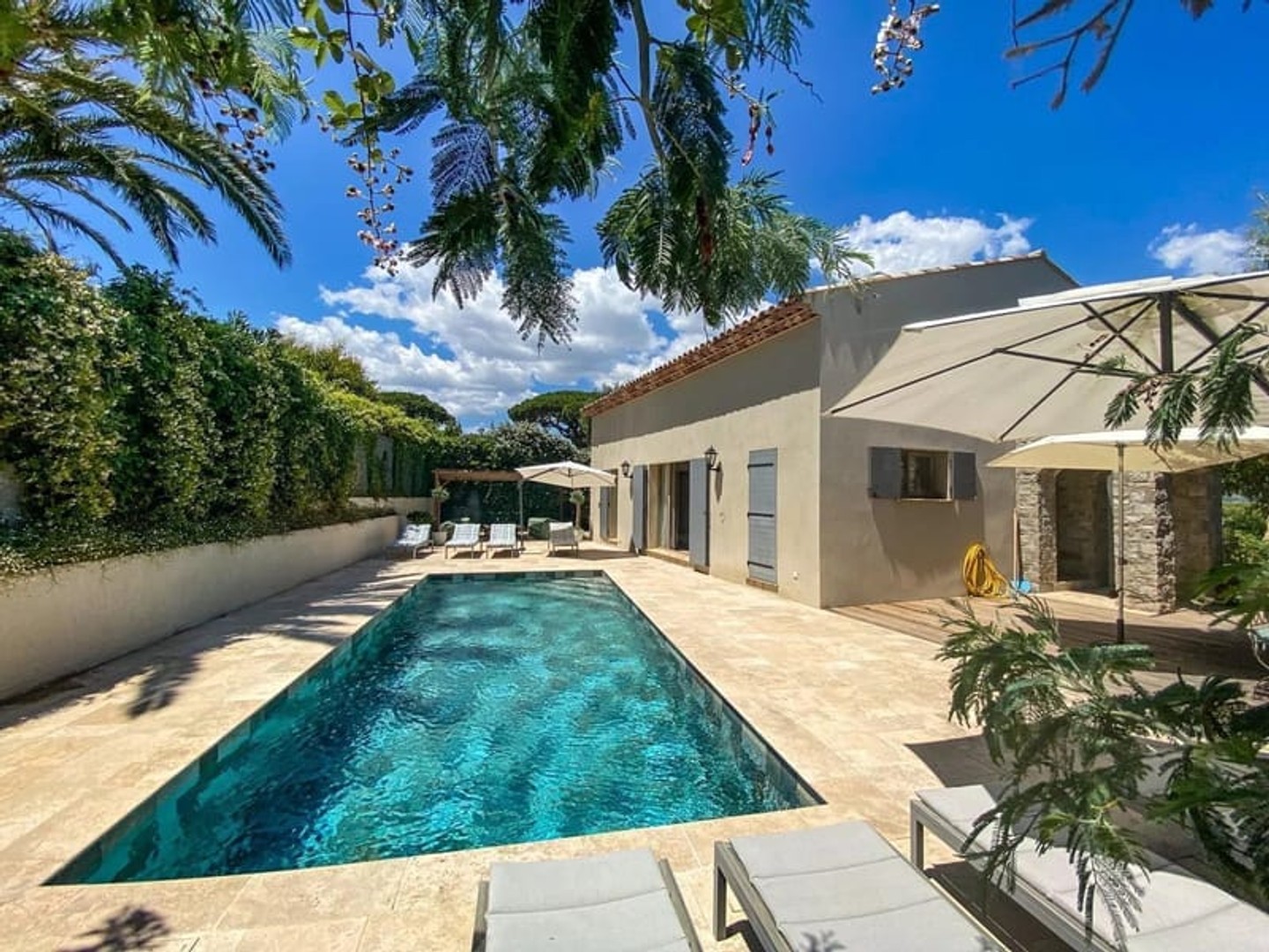 Maison à vendre à Gassin, 5 chambres, vue mer, piscine
