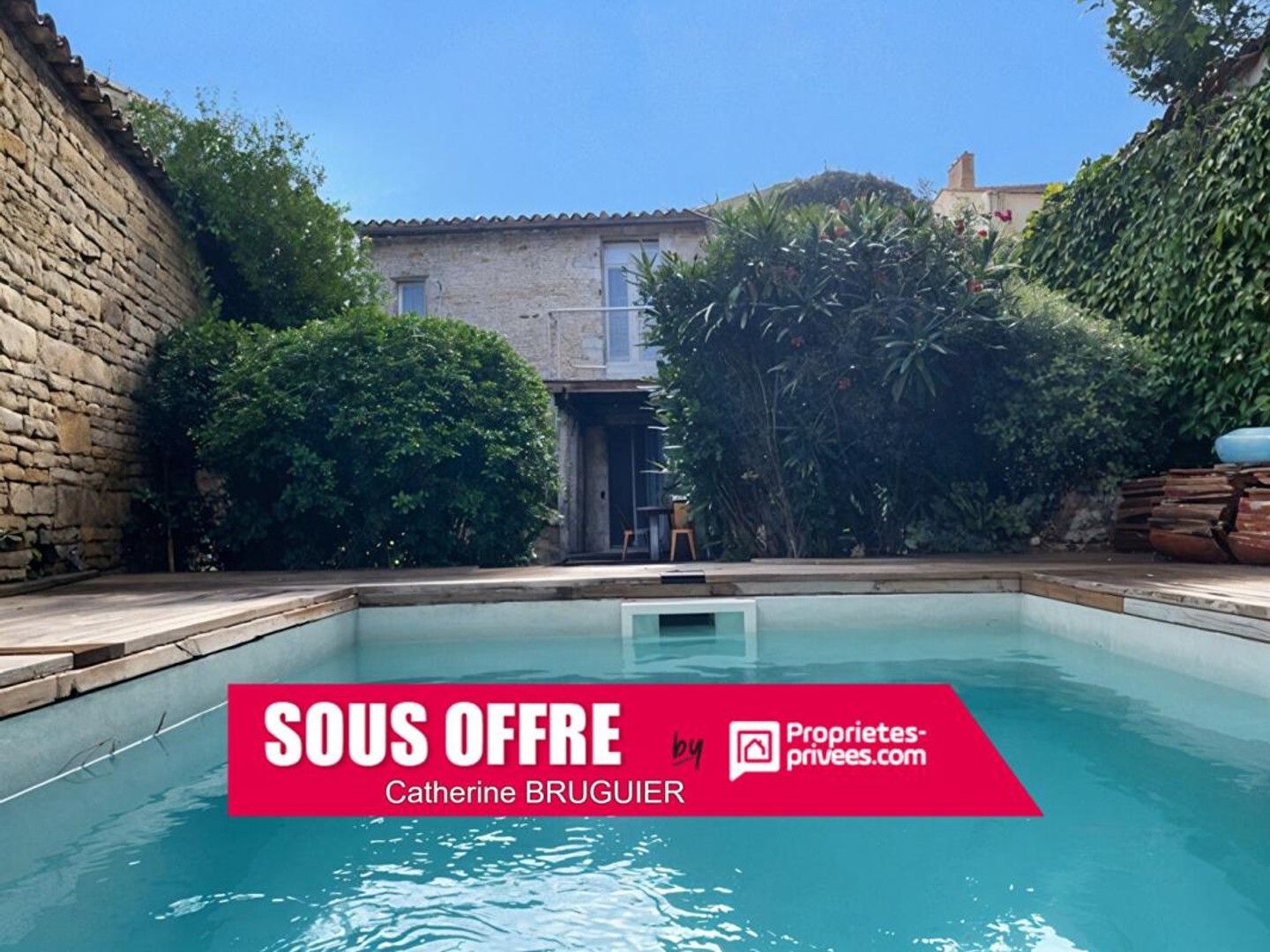 Maison à vendre - 9 pièces - 235m2 - Marans (17230)