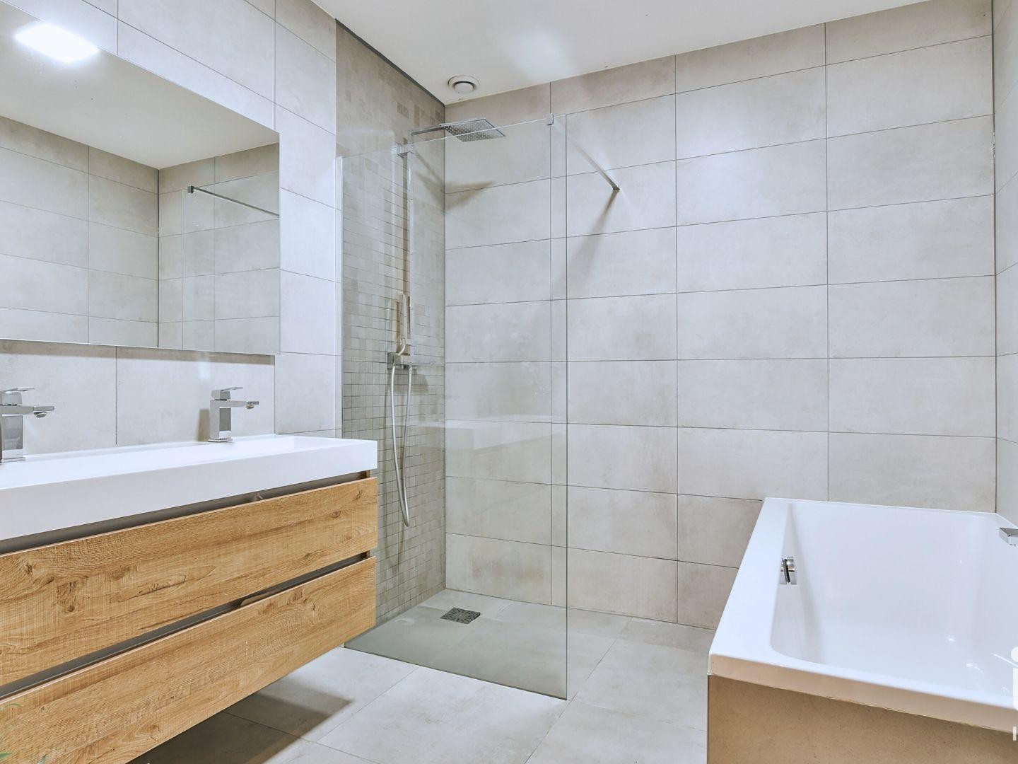 Appartement à vendre - 2 pièces - 46m2 - Cogolin (83310)