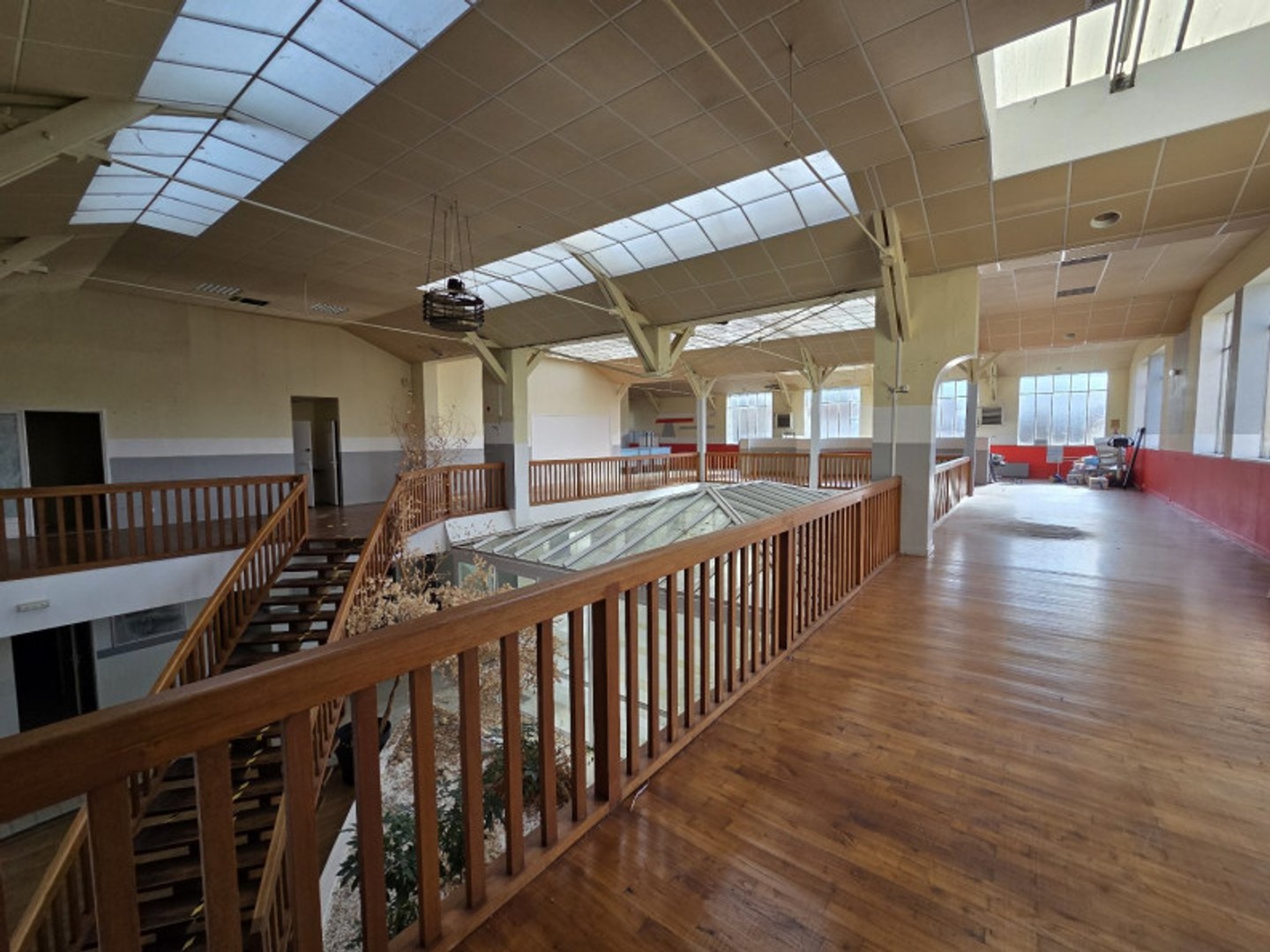 Maison 3 pièces 1850 m²