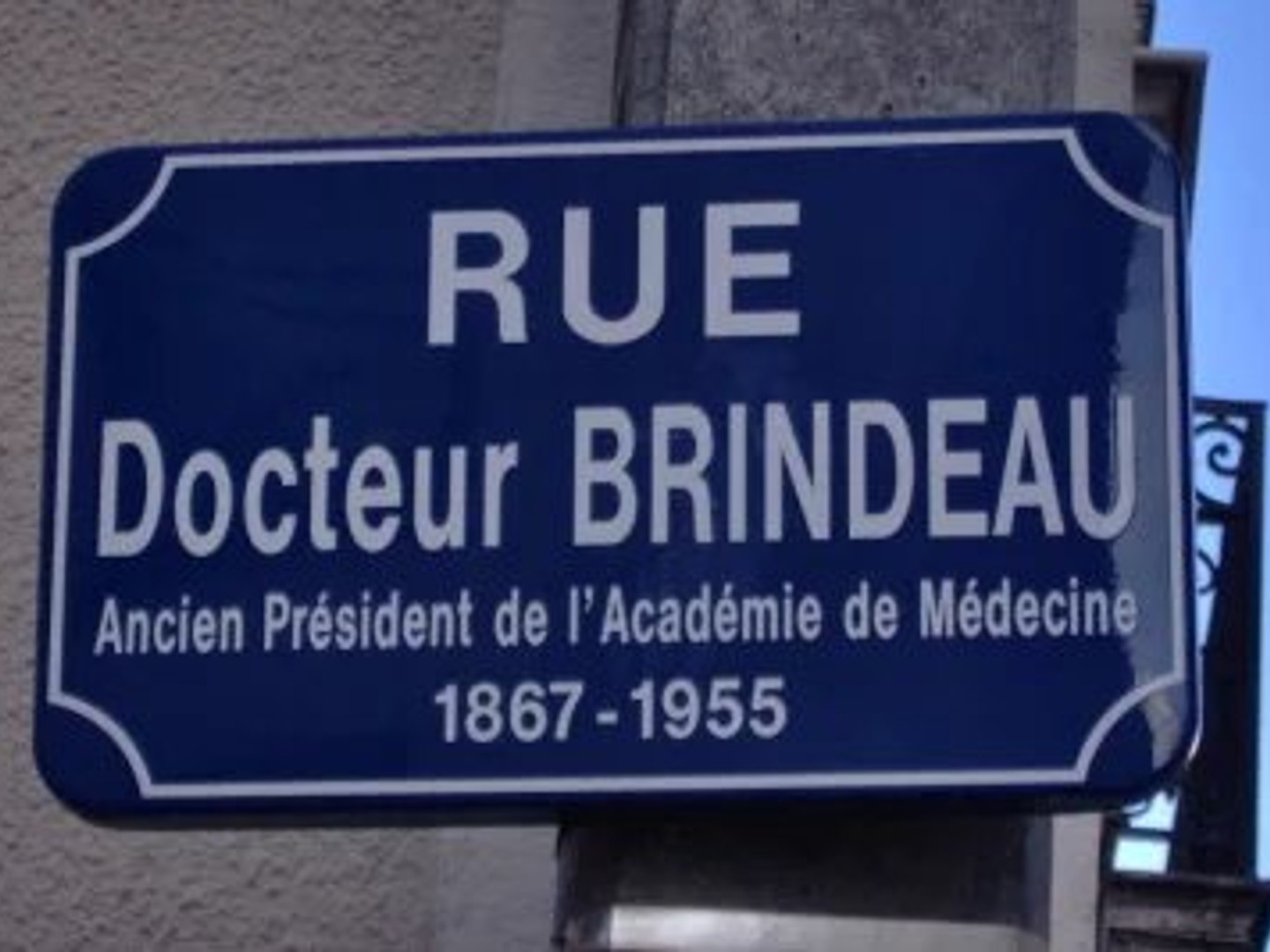 NANTES-CENTRE VILLE -AU CALME