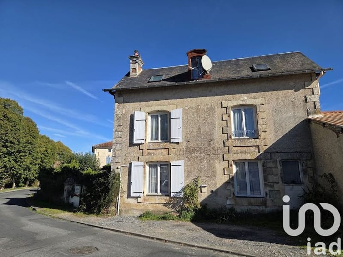 Maison à vendre - 7 pièces - 125m2 - Paizay-Le-Sec (86300)