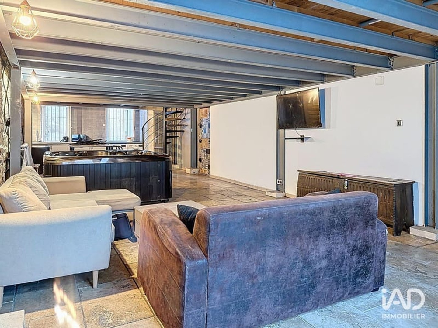Magasin à vendre - 107m2 - Marseille 6e (13006)