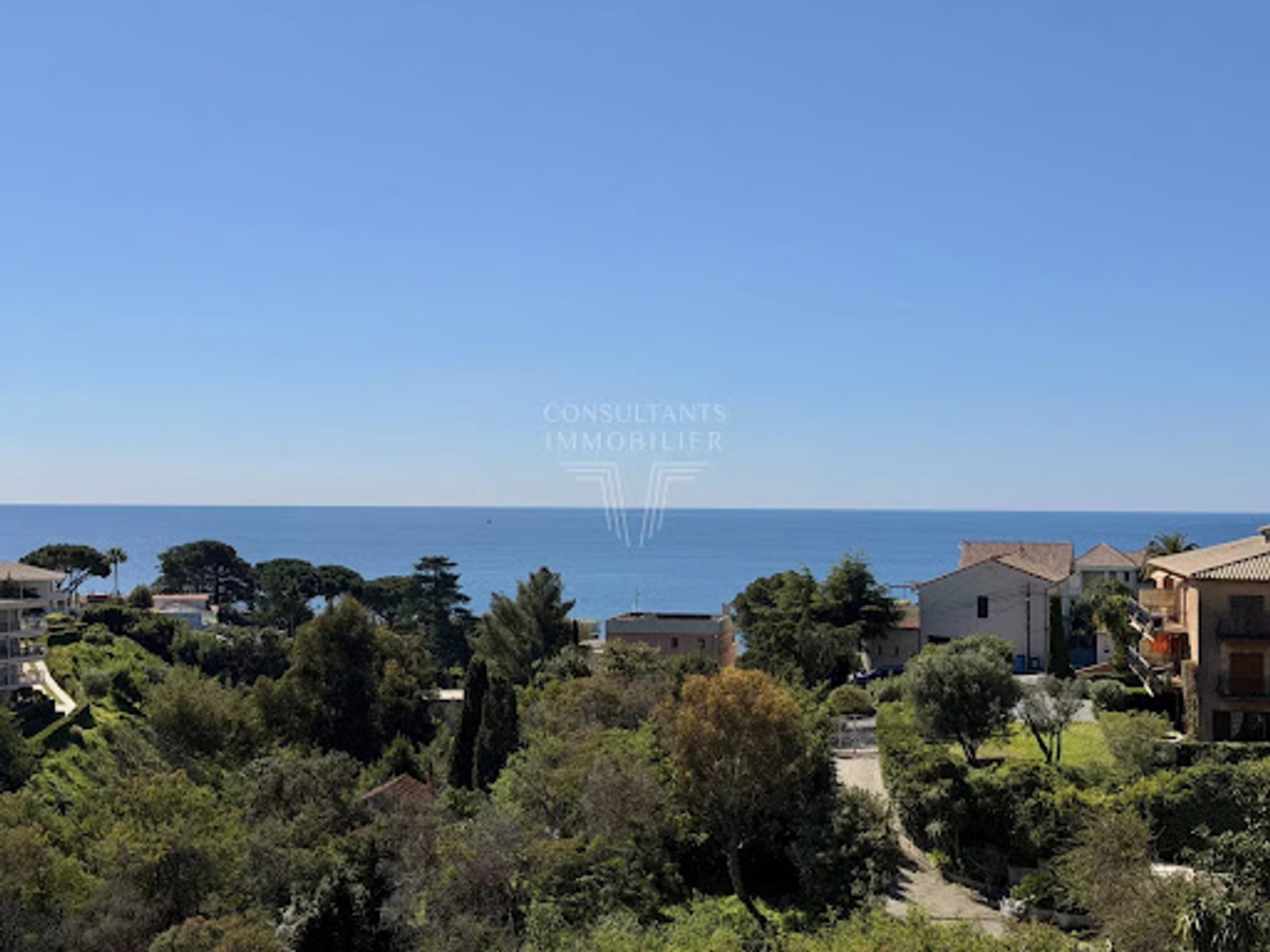 Appartement à vendre - 3 pièces - 98m2 - Cannes (06400)