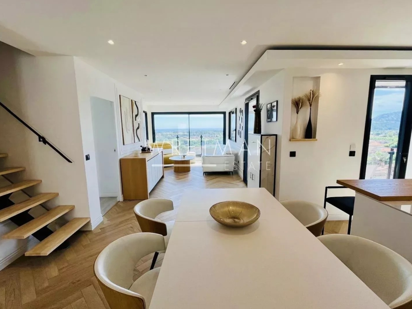 Appartement à vendre - 4 pièces - 88m2 - Mandelieu-La-Napoule (06210)