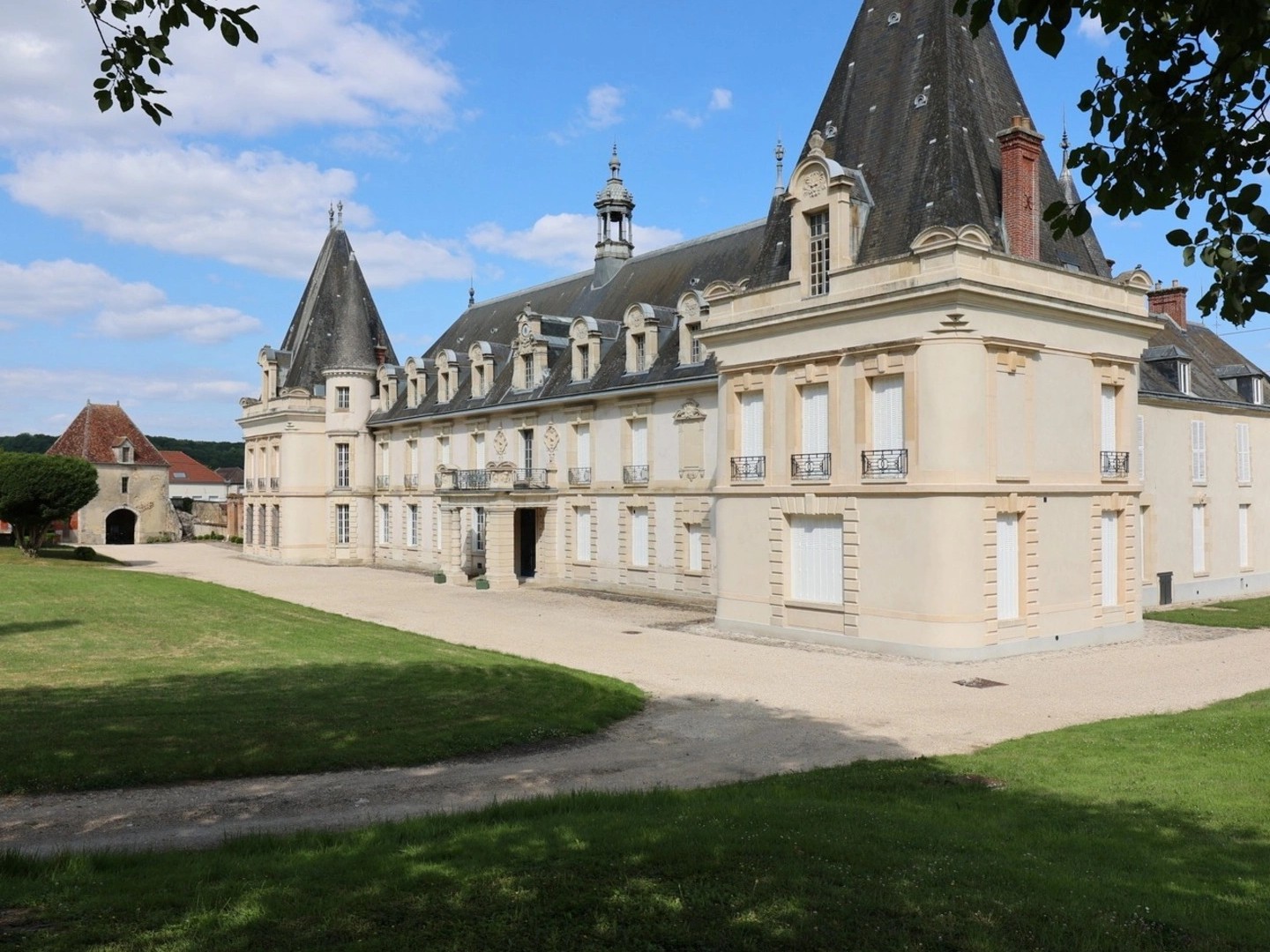 Maison à vendre - 50 pièces - 1822m2 - Congy (51270)