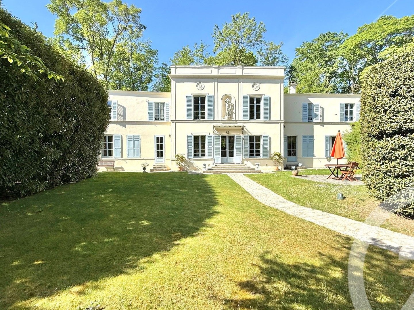 Maison à vendre - 7 pièces - 158m2 - Maisons-Laffitte (78600)