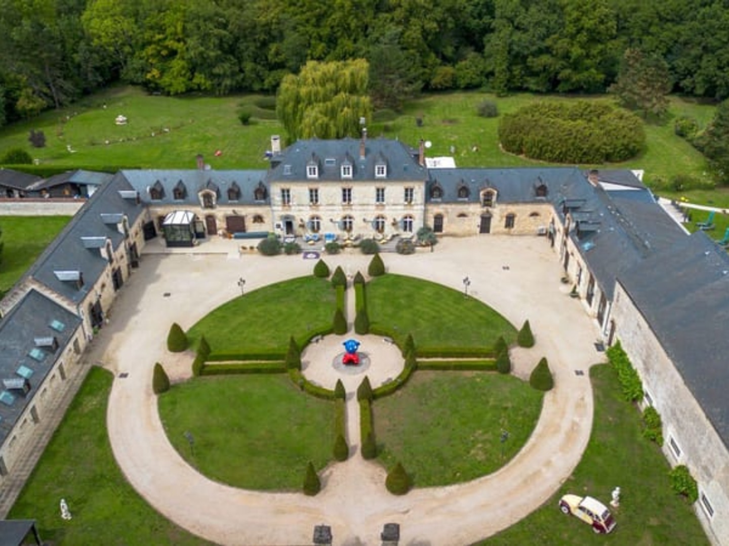 Immeuble à vendre - 1200m2 - Sainte-Preuve (02350)
