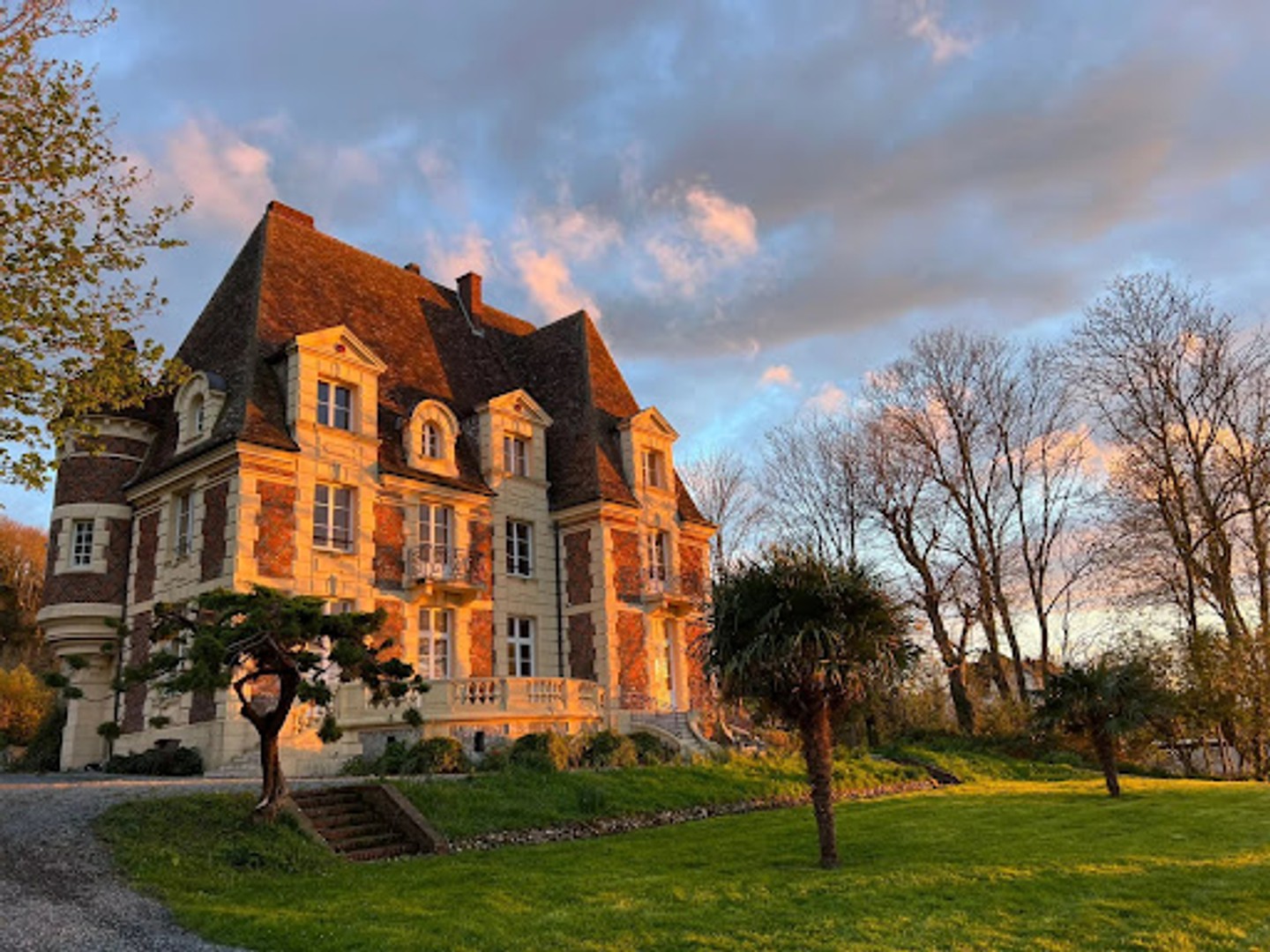 Maison à vendre - 16 pièces - 705m2 - Trouville-Sur-Mer (14360)