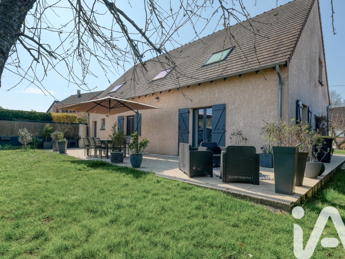 Maison à vendre - 7 pièces - 194m2 - Nanteuil-Lès-Meaux (77100)
