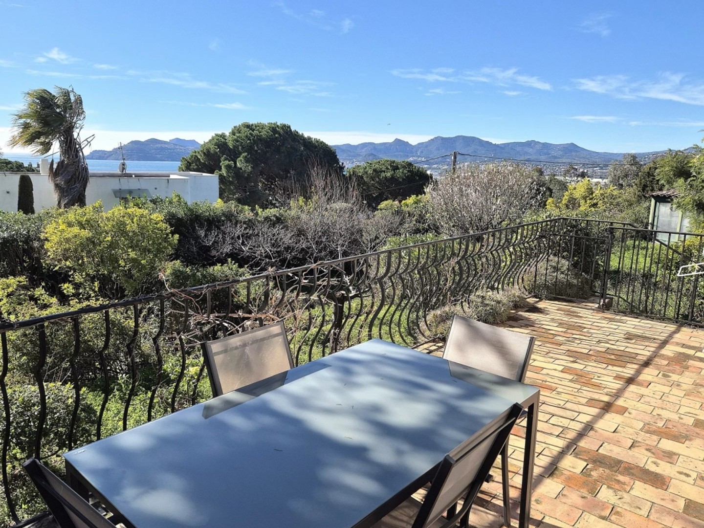 Maison à vendre - 4 pièces - 145m2 - Cannes (06400)