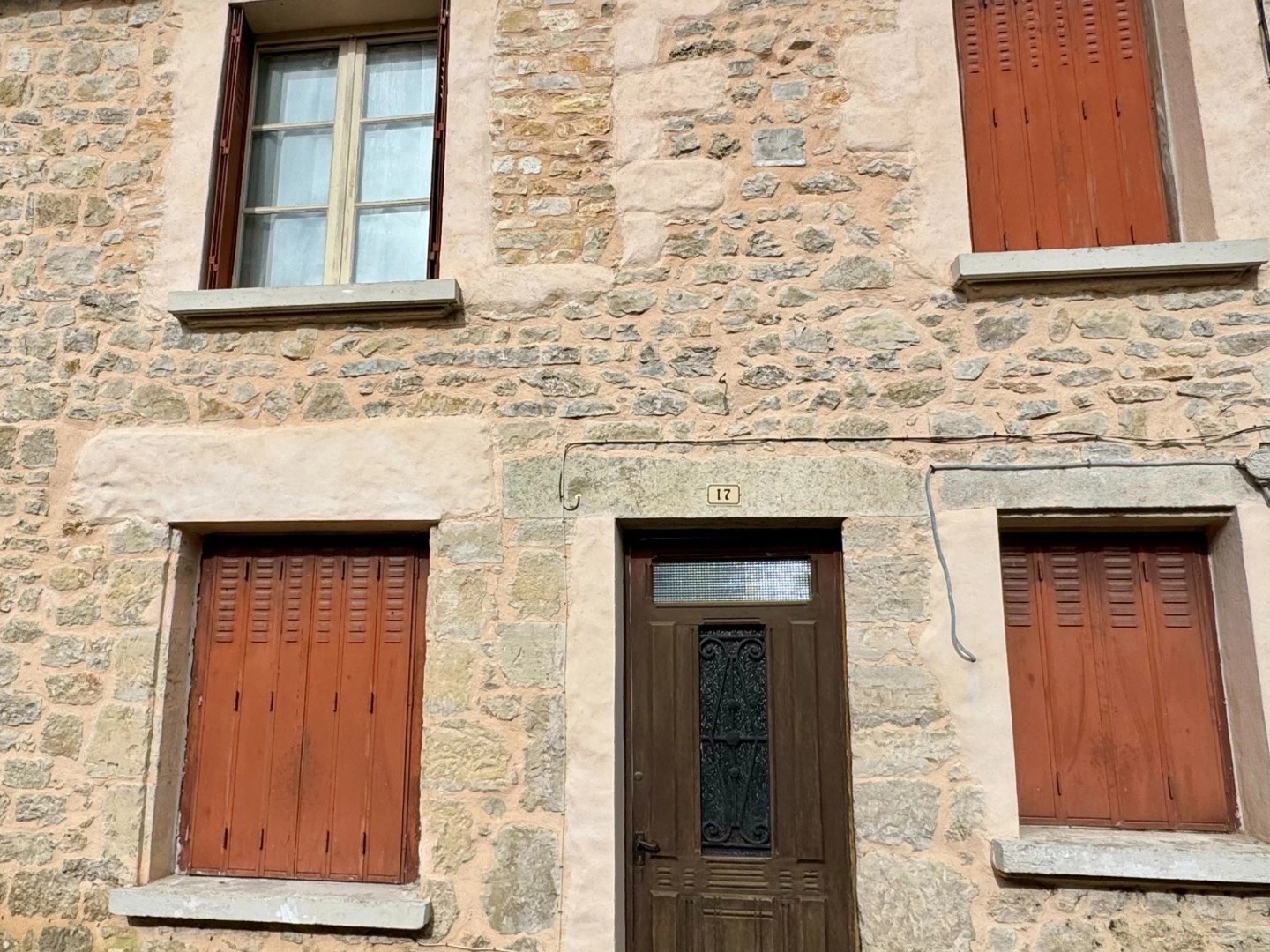 Maison à vendre - 4 pièces - 78m2 - Terrasson-Laville... (24120)