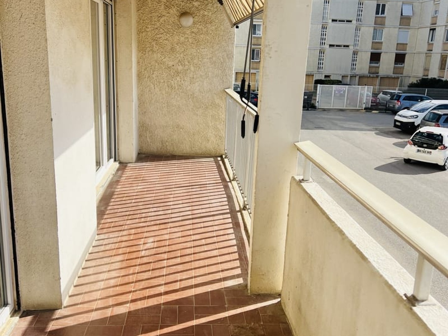 Appartement à vendre - 3 pièces - 70m2 - Lunel (34400)