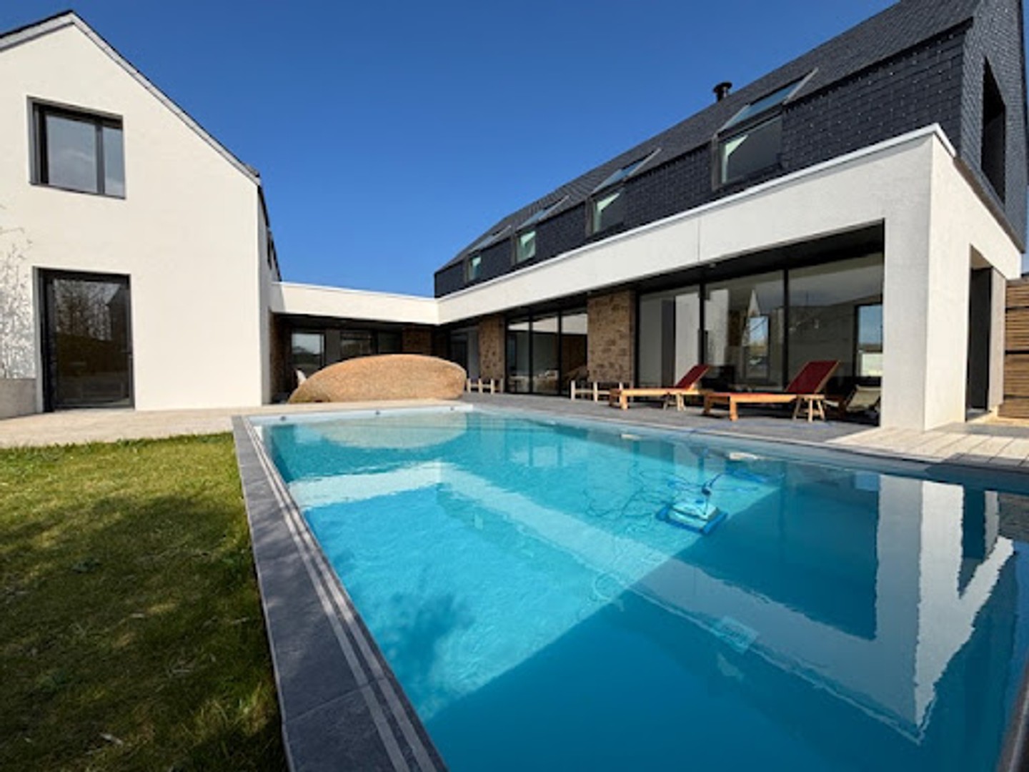 Maison à vendre - 8 pièces - 236m2 - Perros-Guirec (22700)