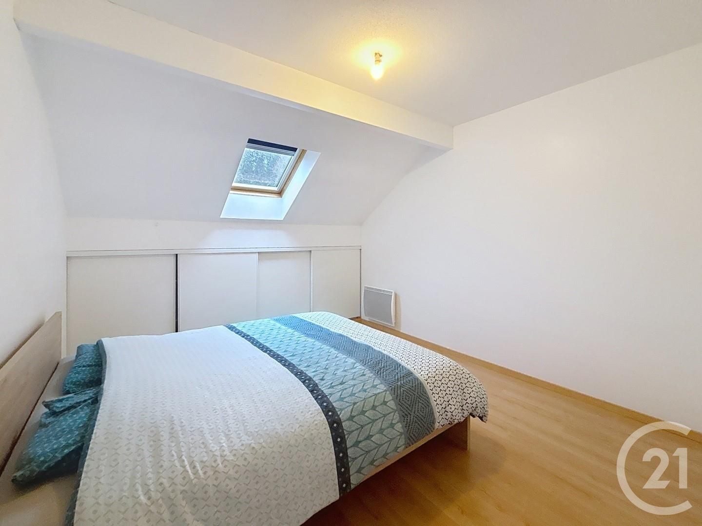 Appartement à vendre - 4 pièces - 89m2 - Saint-Étienne-Lès... (88200)