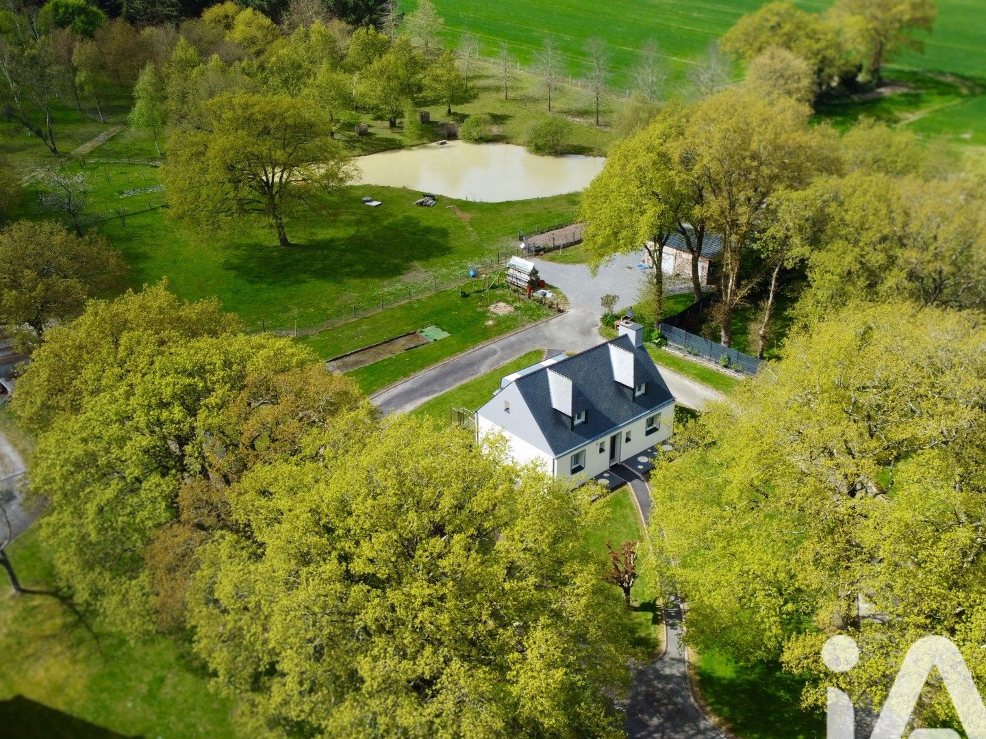 Maison à vendre - 7 pièces - 145m2 - Herbignac (44410)
