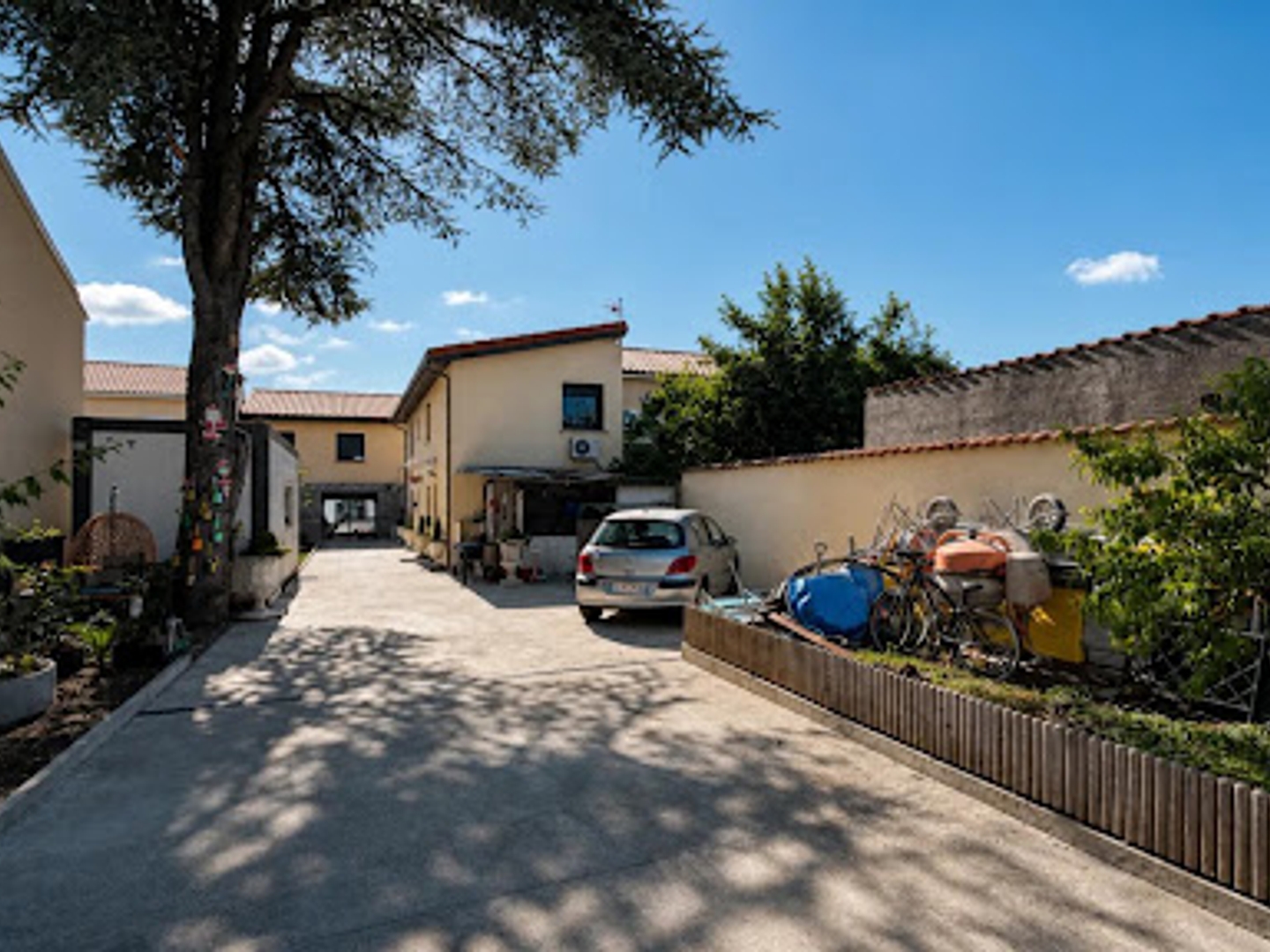 Appartement à vendre - 7 pièces - 263m2 - Villeurbanne (69100)