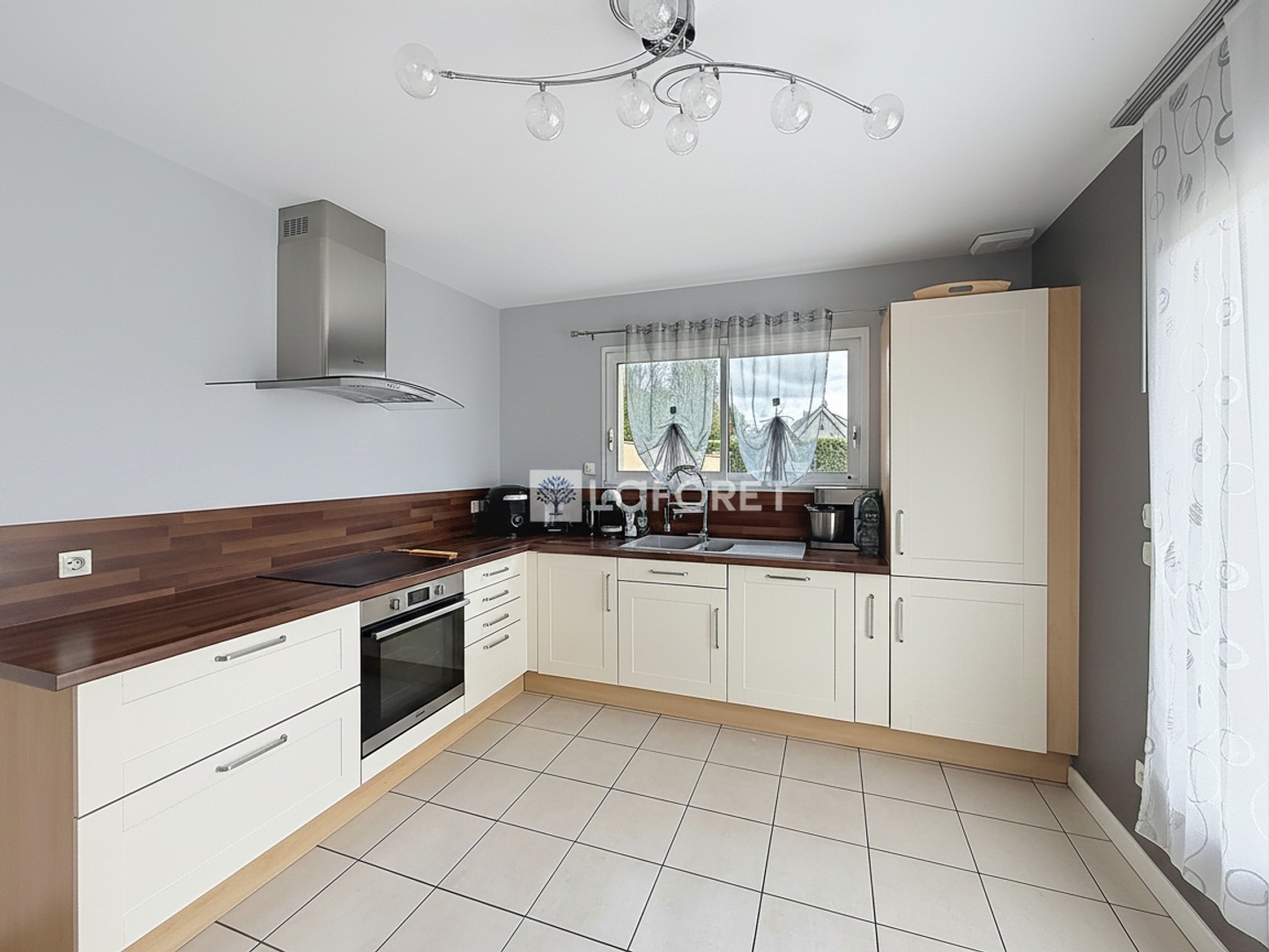 Maison à vendre - 6 pièces - 120m2 - Bordeaux-Saint-Clair (76790)