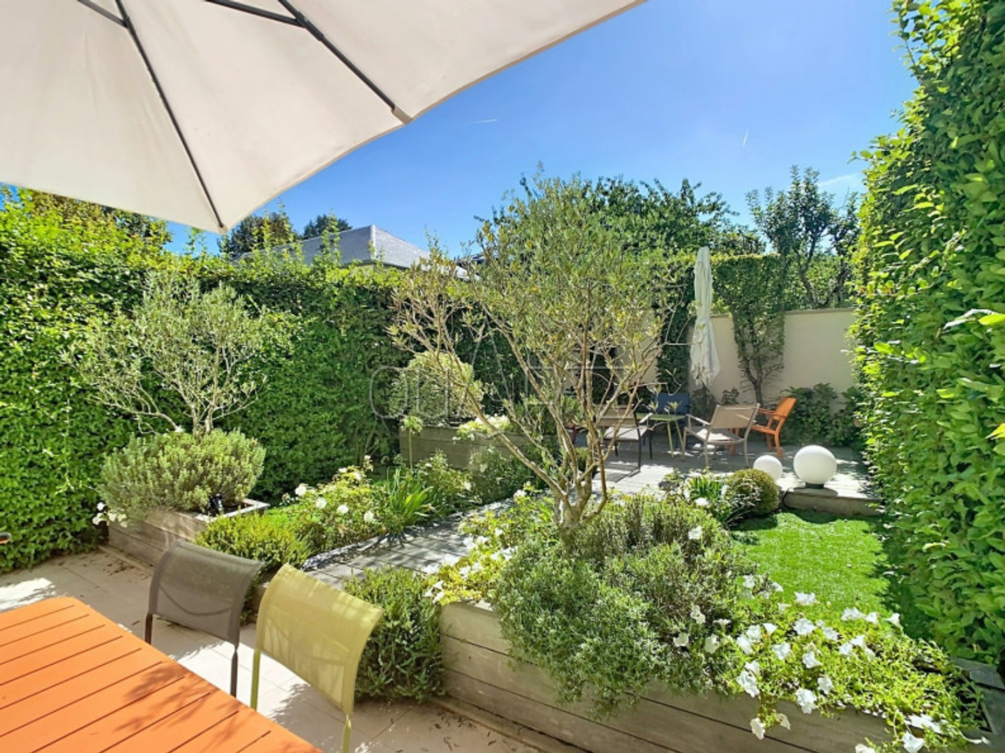 Triplex 7 pièces 164 m²
