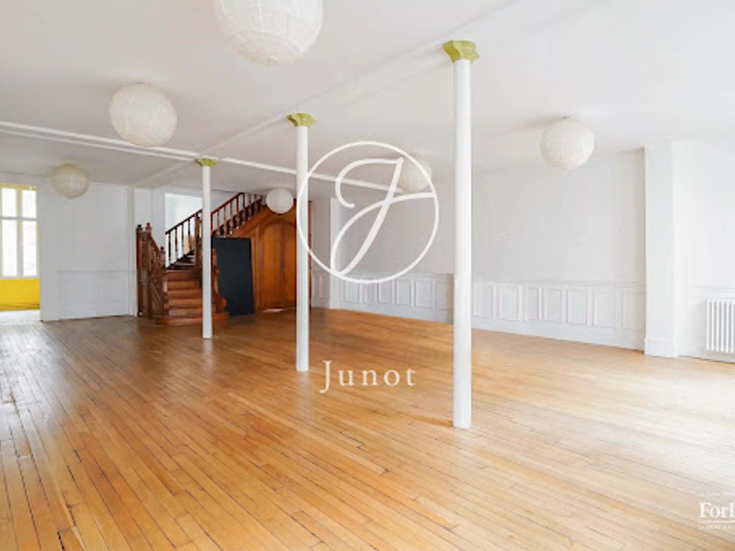 Appartement à vendre - 4 pièces - 148m2 - Paris 11e (75011)