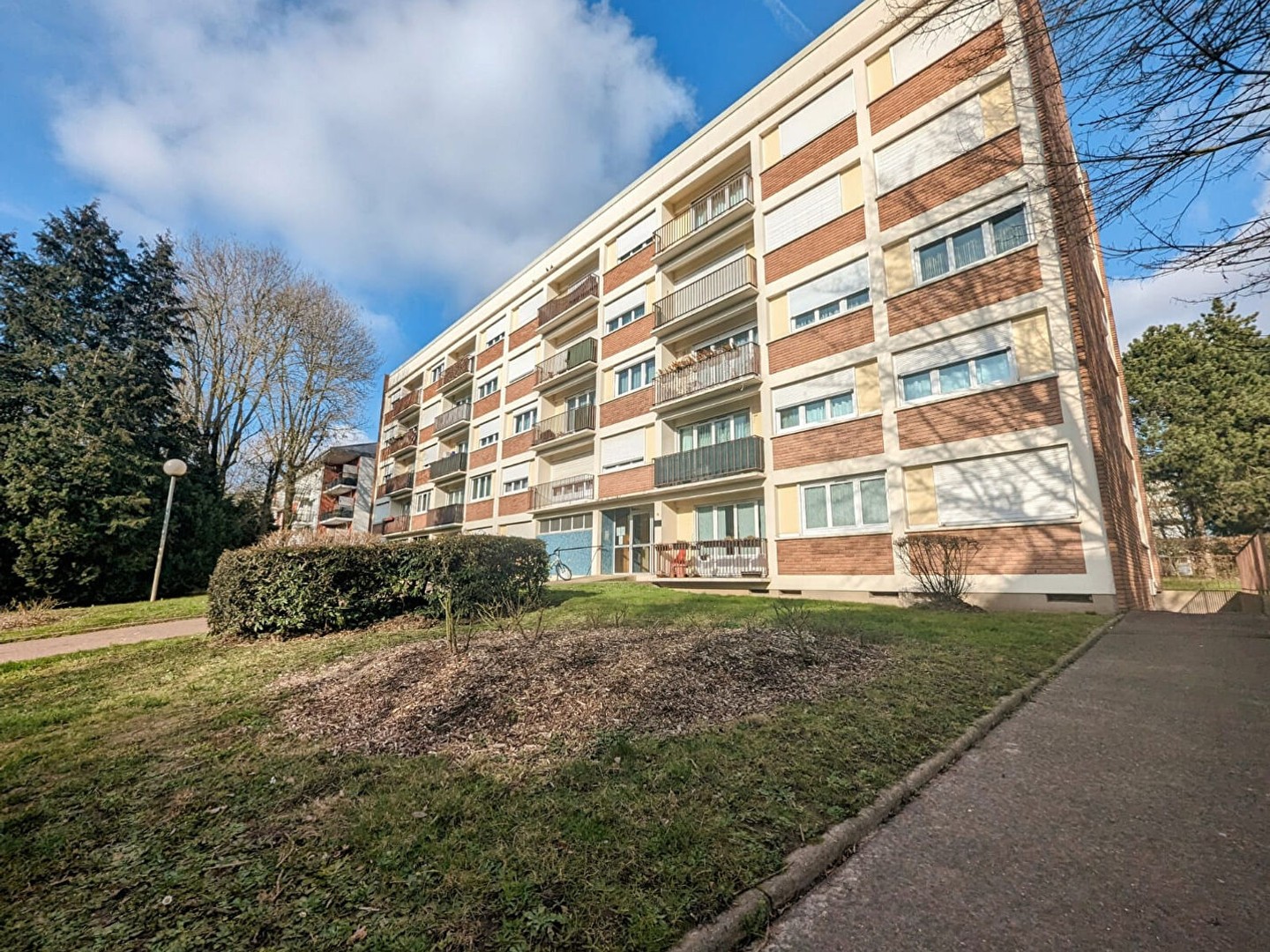Appartement à vendre - 3 pièces - 63m2 - Villiers-Le-Bel (95400)