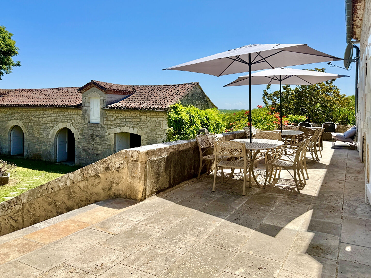 Maison à vendre - 10 pièces - 270m2 - Lalbenque (46230)