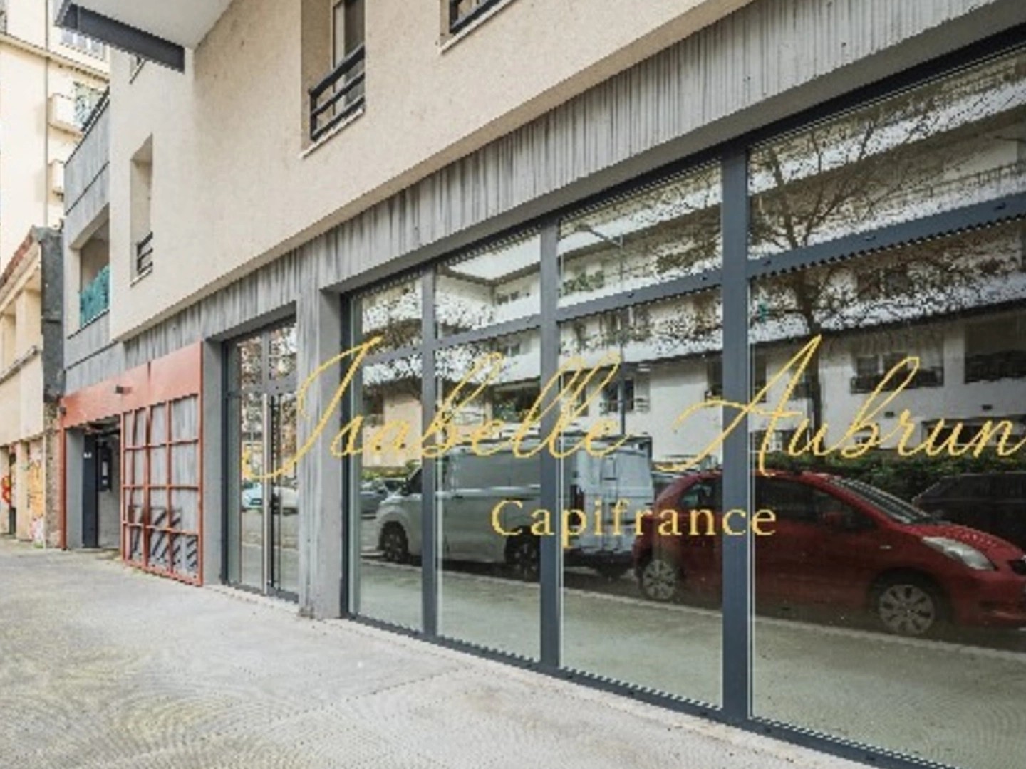 Magasin à vendre - 1 pièce - 73m2 - Grenoble (38000)