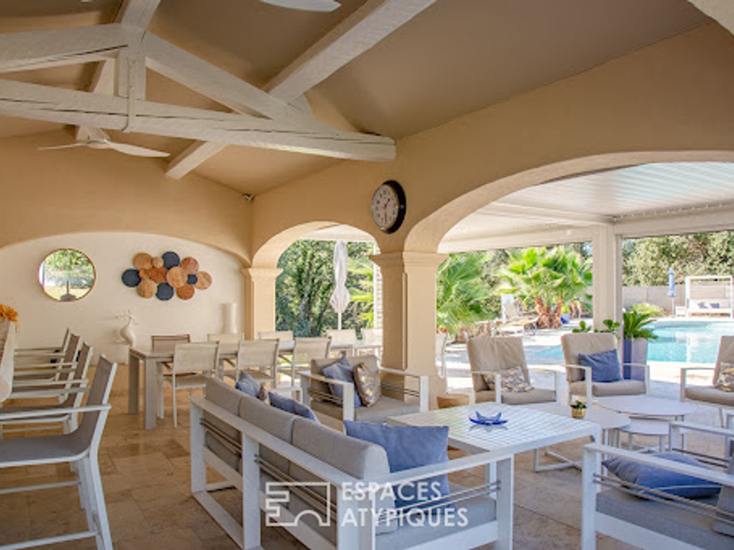 Maison à vendre - 6 pièces - 187m2 - Sainte-Maxime (83120)