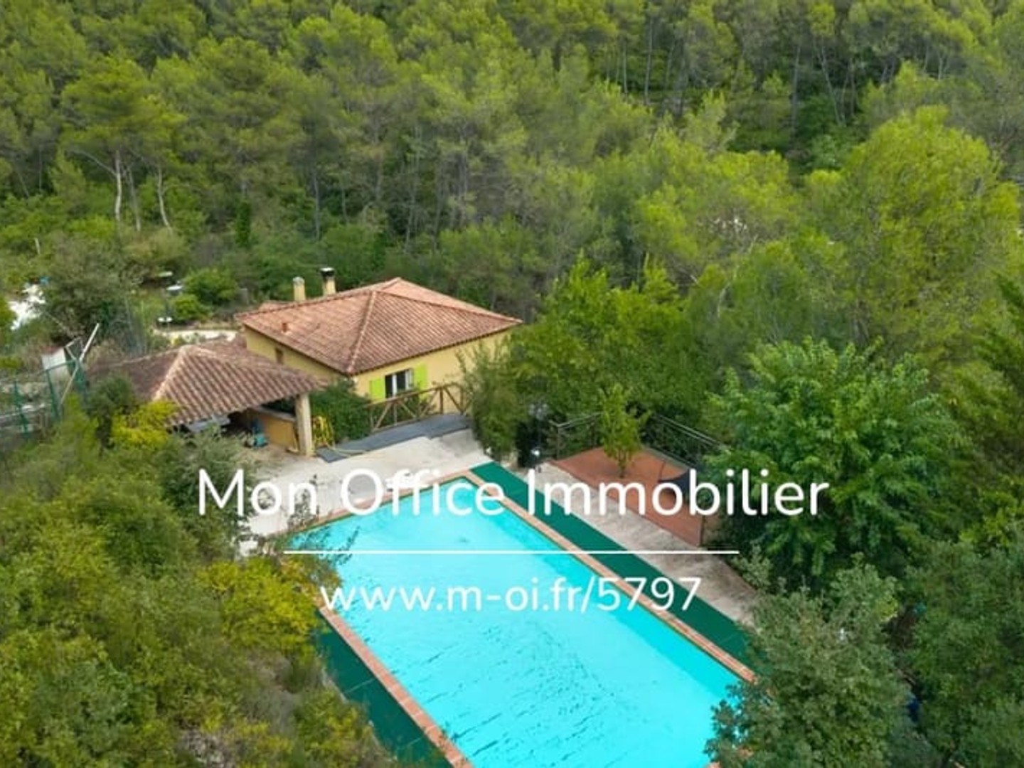 Maison à vendre - 5 pièces - 140m2 - Auriol (13390)