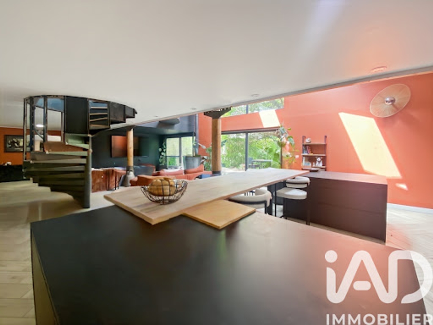 Appartement à vendre - 10 pièces - 300m2 - Chevry-Cossigny (77173)