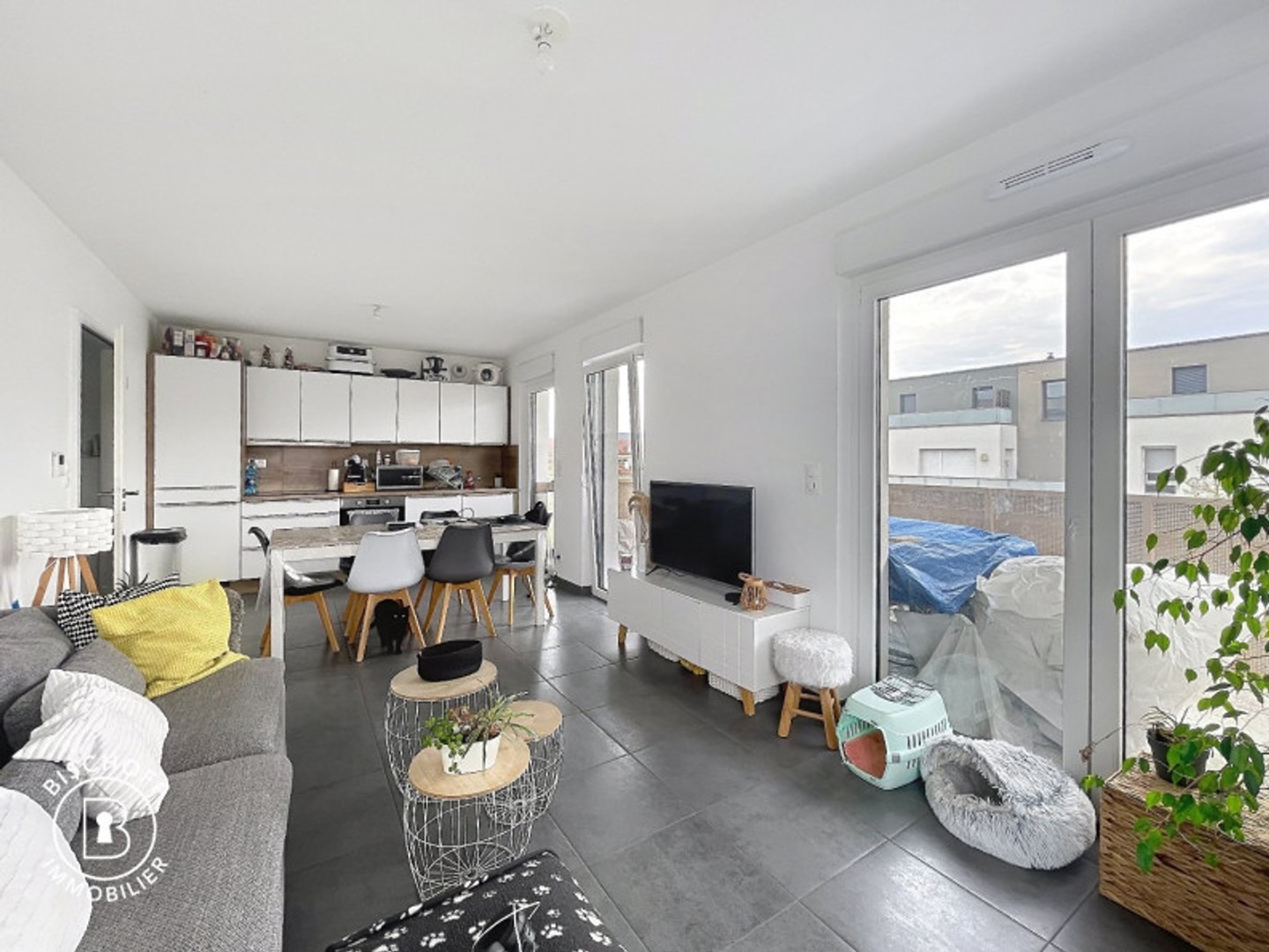Appartement à vendre - 4 pièces - 75m2 - Huningue (68330)